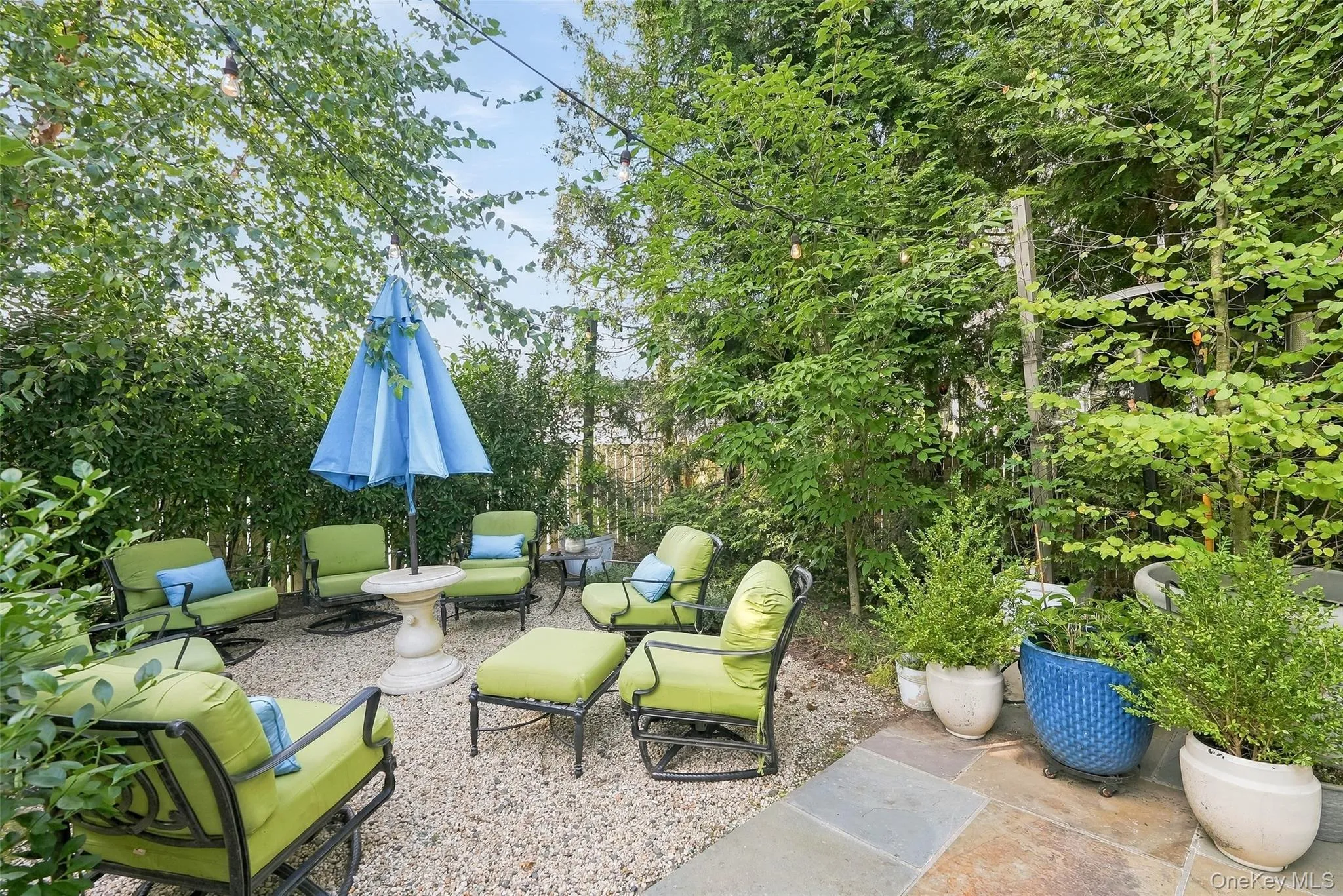 Private Garden Patio Area Private Garden Patio Area