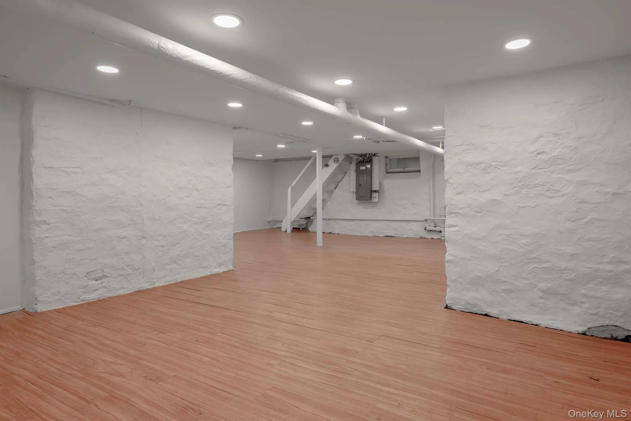 62 Summit Avenue, Eastchester, NY, 4 Bedrooms Bedrooms, 9 Rooms Rooms,3 BathroomsBathrooms,Residential,For Rent,Summit,0,1048742 62 Summit Avenue, Eastchester, NY, 4 Bedrooms Bedrooms, 9 Rooms Rooms,3 BathroomsBathrooms,Residential,For Rent,Summit,0,1048742