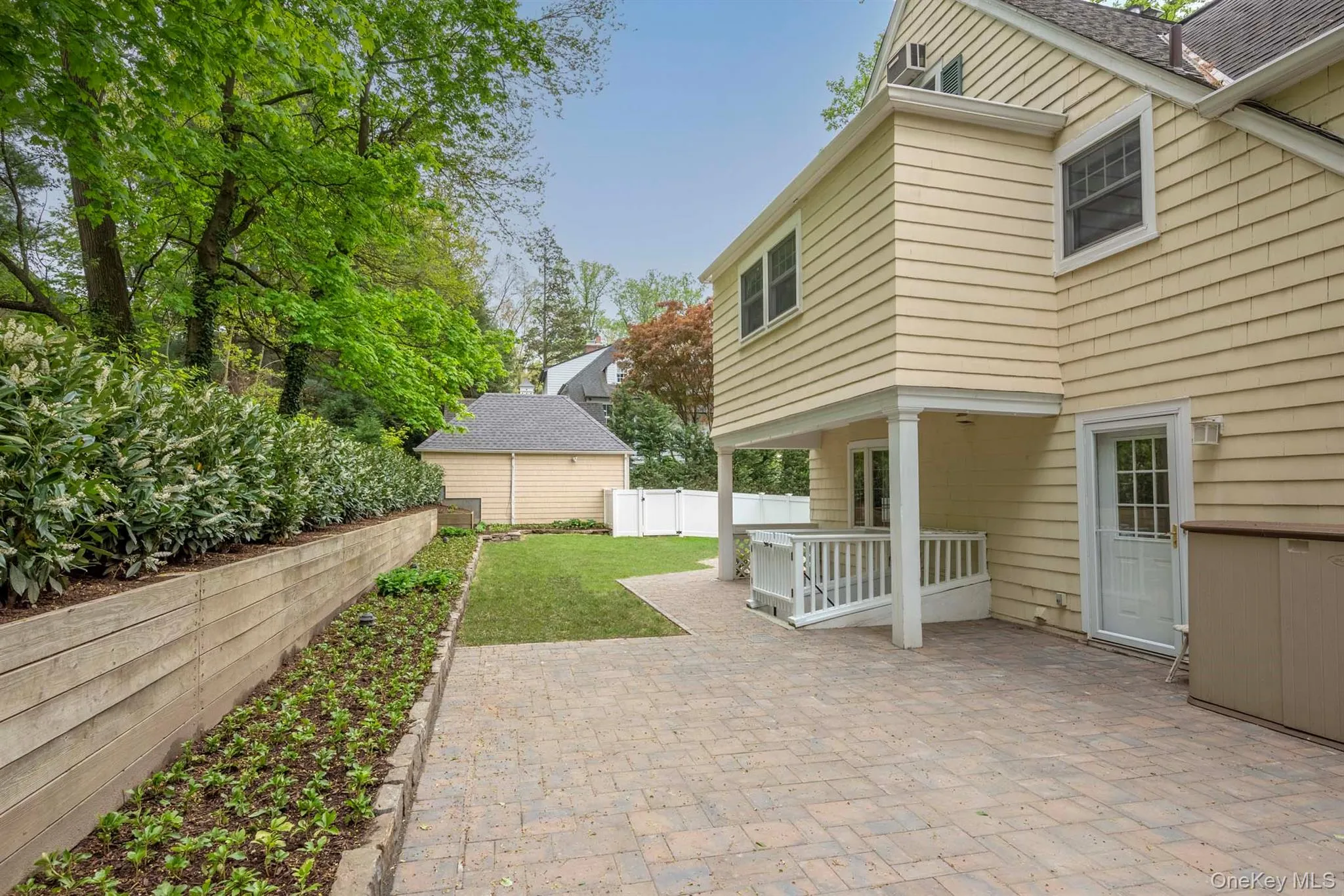62 Summit Avenue, Eastchester, NY, 4 Bedrooms Bedrooms, 9 Rooms Rooms,3 BathroomsBathrooms,Residential,For Rent,Summit,0,1048742 62 Summit Avenue, Eastchester, NY, 4 Bedrooms Bedrooms, 9 Rooms Rooms,3 BathroomsBathrooms,Residential,For Rent,Summit,0,1048742
