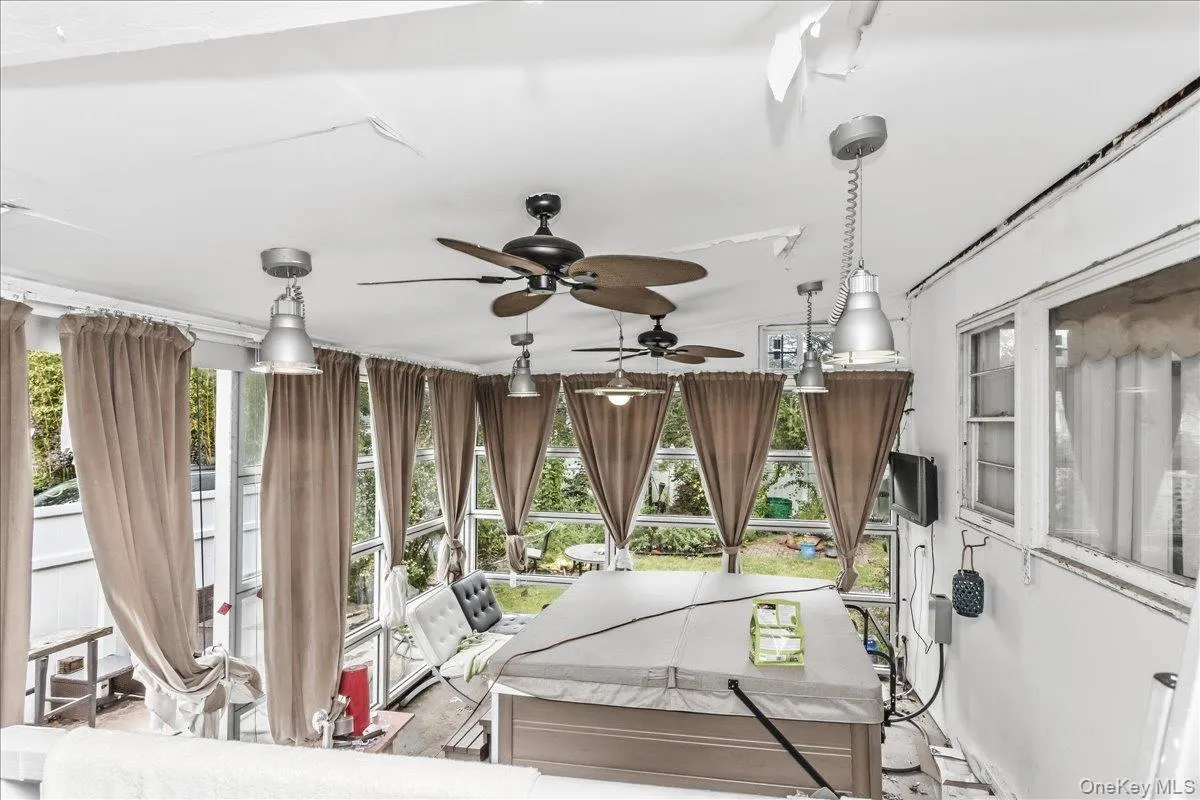 1 Greentree Circle, North Hempstead, NY, 4 Bedrooms Bedrooms, 10 Rooms Rooms,3 BathroomsBathrooms,Residential,For Rent,Greentree,0,1048748 1 Greentree Circle, North Hempstead, NY, 4 Bedrooms Bedrooms, 10 Rooms Rooms,3 BathroomsBathrooms,Residential,For Rent,Greentree,0,1048748
