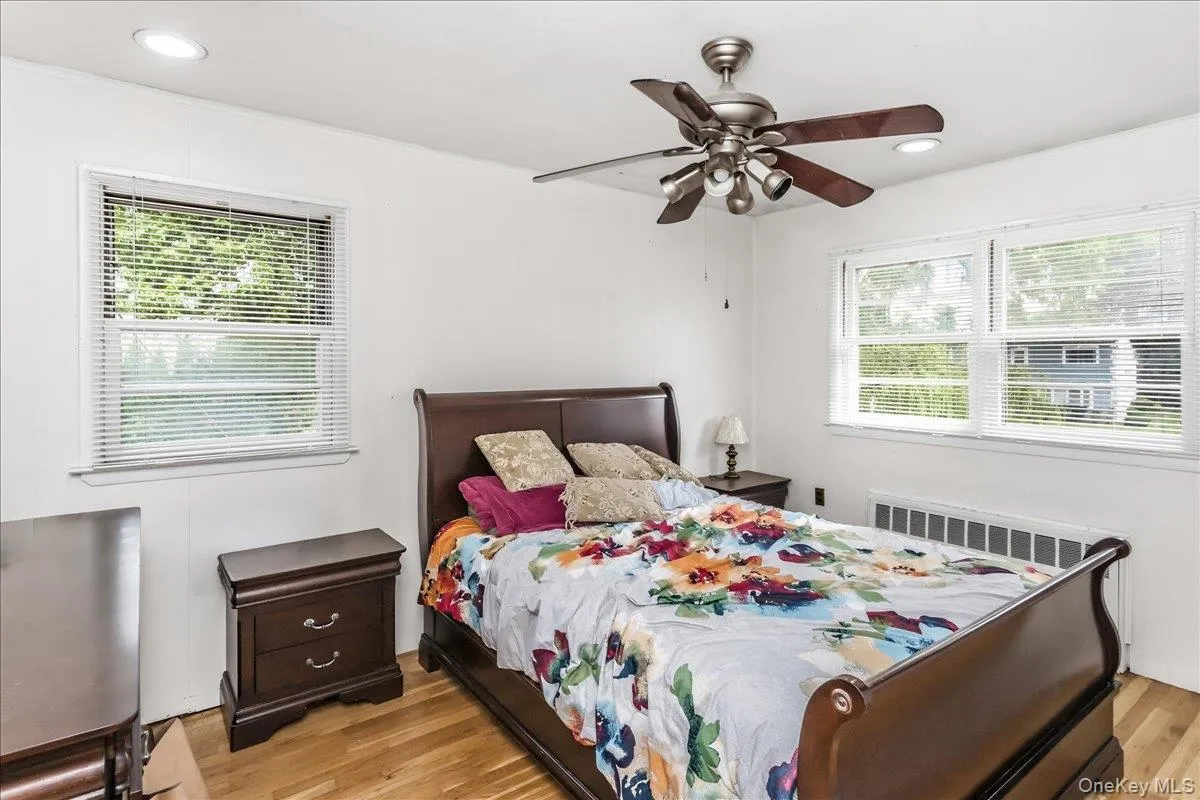 1 Greentree Circle, North Hempstead, NY, 4 Bedrooms Bedrooms, 10 Rooms Rooms,3 BathroomsBathrooms,Residential,For Rent,Greentree,0,1048748 1 Greentree Circle, North Hempstead, NY, 4 Bedrooms Bedrooms, 10 Rooms Rooms,3 BathroomsBathrooms,Residential,For Rent,Greentree,0,1048748