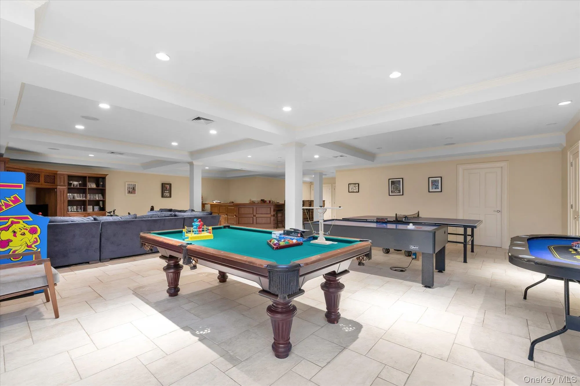 224 Beverly Road, New York, NY, 5 Bedrooms Bedrooms, 15 Rooms Rooms,3 BathroomsBathrooms,Residential,For Rent,Beverly,0,1048749 224 Beverly Road, New York, NY, 5 Bedrooms Bedrooms, 15 Rooms Rooms,3 BathroomsBathrooms,Residential,For Rent,Beverly,0,1048749