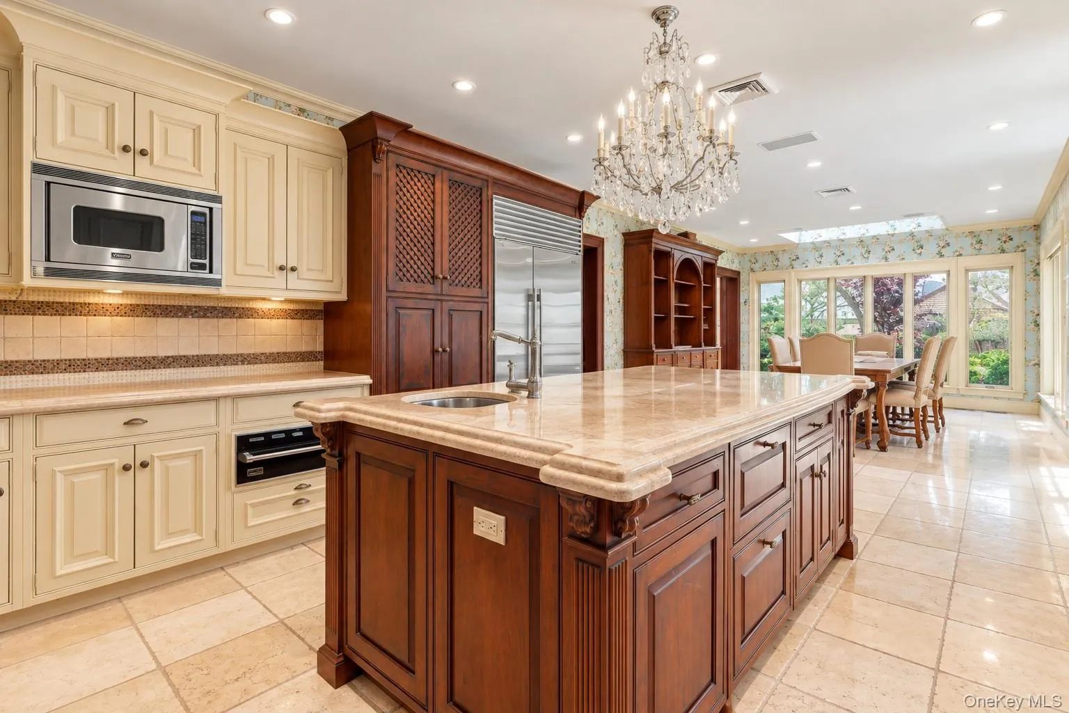 224 Beverly Road, New York, NY, 5 Bedrooms Bedrooms, 15 Rooms Rooms,3 BathroomsBathrooms,Residential,For Rent,Beverly,0,1048749 224 Beverly Road, New York, NY, 5 Bedrooms Bedrooms, 15 Rooms Rooms,3 BathroomsBathrooms,Residential,For Rent,Beverly,0,1048749