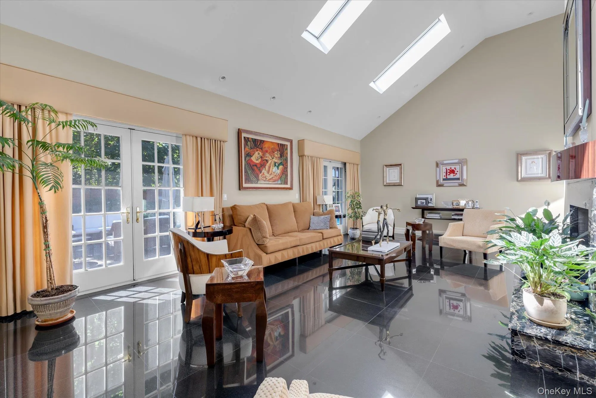 224 Beverly Road, New York, NY, 5 Bedrooms Bedrooms, 15 Rooms Rooms,3 BathroomsBathrooms,Residential,For Rent,Beverly,0,1048749 224 Beverly Road, New York, NY, 5 Bedrooms Bedrooms, 15 Rooms Rooms,3 BathroomsBathrooms,Residential,For Rent,Beverly,0,1048749