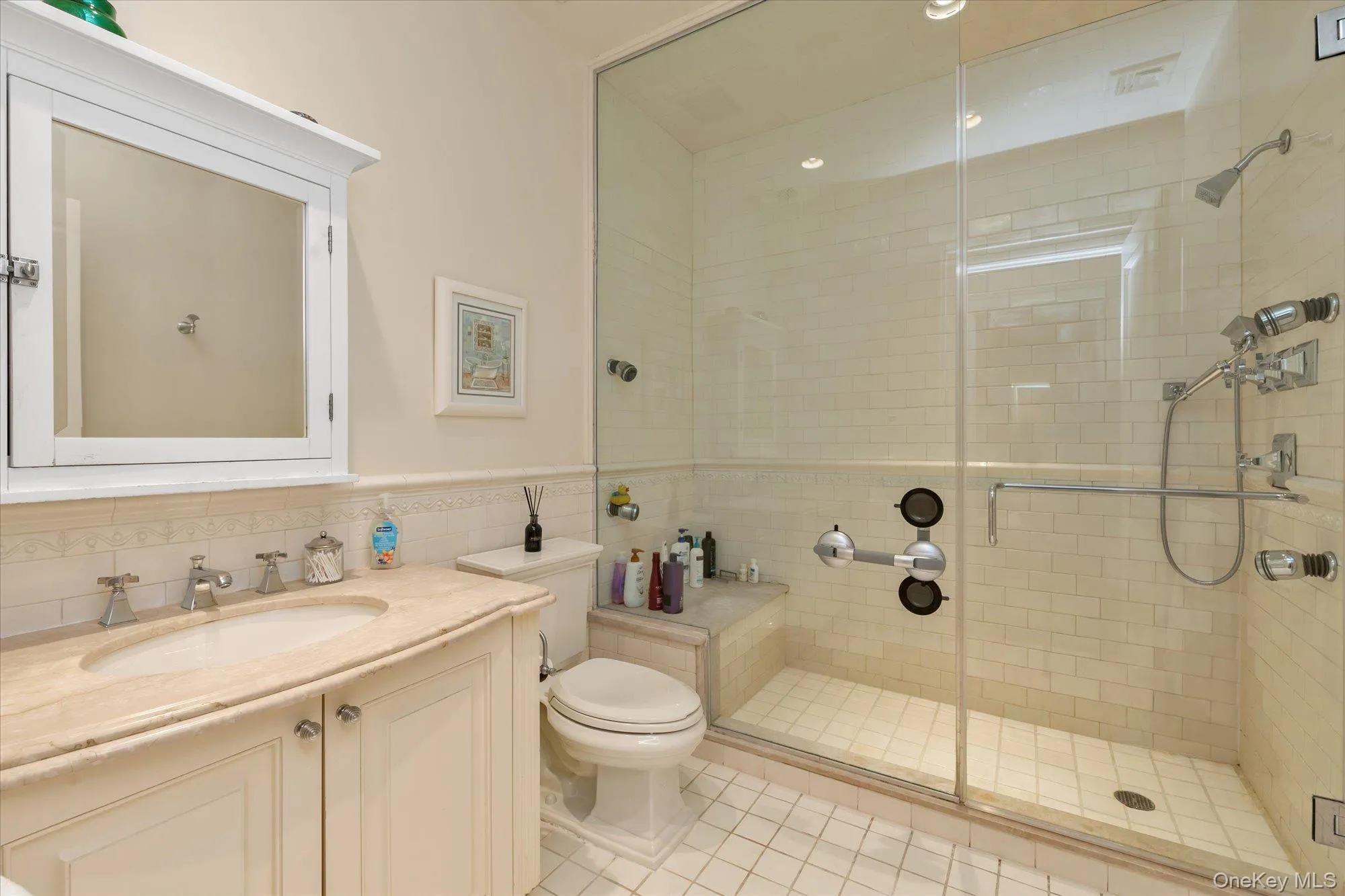224 Beverly Road, New York, NY, 5 Bedrooms Bedrooms, 15 Rooms Rooms,3 BathroomsBathrooms,Residential,For Rent,Beverly,0,1048749 224 Beverly Road, New York, NY, 5 Bedrooms Bedrooms, 15 Rooms Rooms,3 BathroomsBathrooms,Residential,For Rent,Beverly,0,1048749