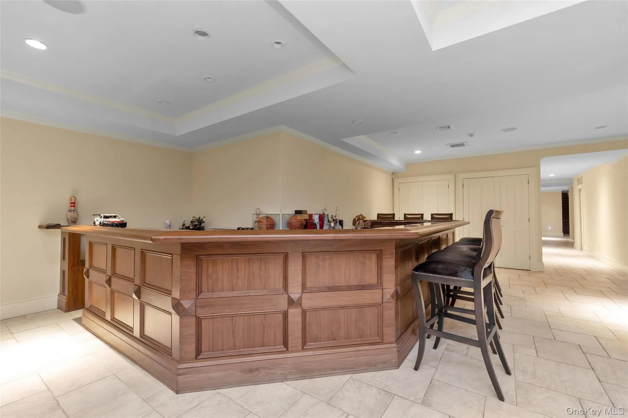 224 Beverly Road, New York, NY, 5 Bedrooms Bedrooms, 15 Rooms Rooms,3 BathroomsBathrooms,Residential,For Rent,Beverly,0,1048749 224 Beverly Road, New York, NY, 5 Bedrooms Bedrooms, 15 Rooms Rooms,3 BathroomsBathrooms,Residential,For Rent,Beverly,0,1048749