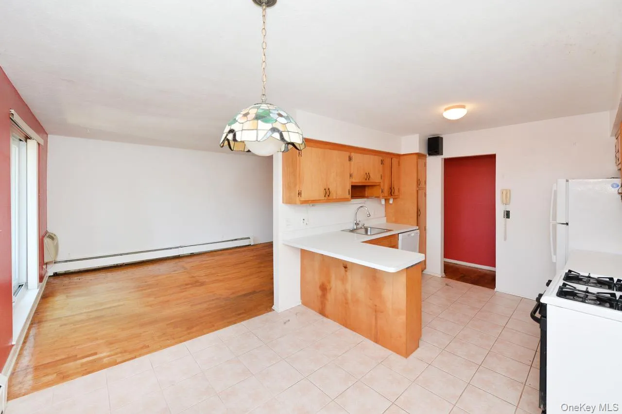 201 Kearsing Parkway, Ramapo, NY, 2 Bedrooms Bedrooms, 5 Rooms Rooms,1 BathroomBathrooms,Residential,For Rent,Kearsing,0,1048751 201 Kearsing Parkway, Ramapo, NY, 2 Bedrooms Bedrooms, 5 Rooms Rooms,1 BathroomBathrooms,Residential,For Rent,Kearsing,0,1048751