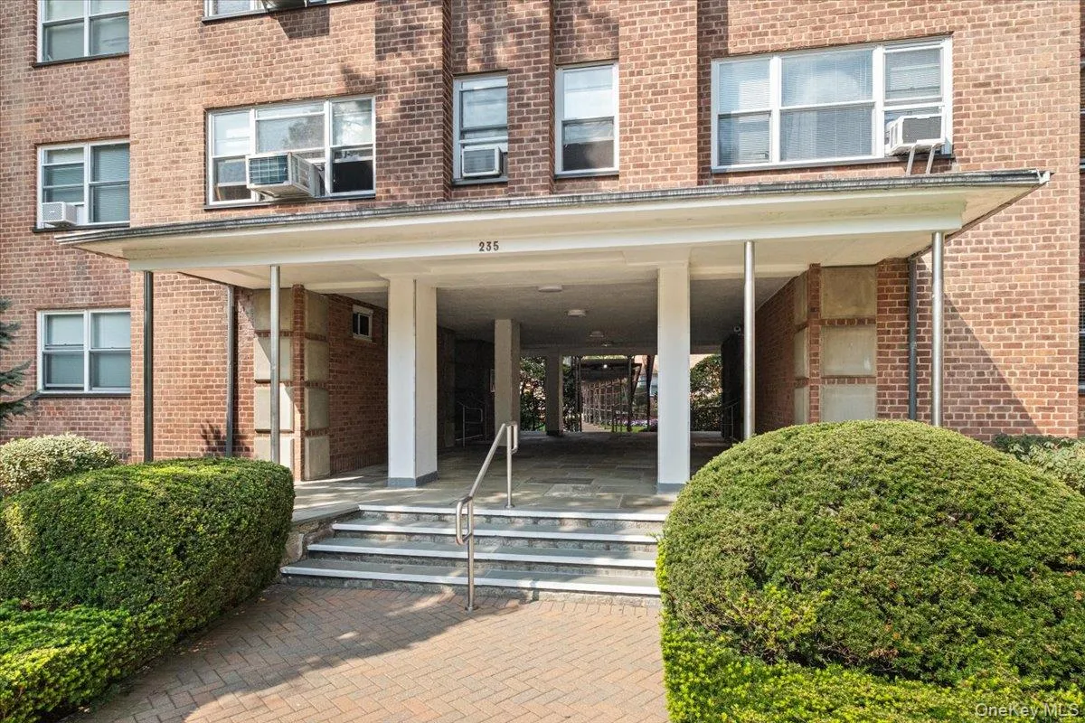235 Garth Road, Eastchester, NY, 1 Bedroom Bedrooms, 3 Rooms Rooms,1 BathroomBathrooms,Residential,For Rent,Garth,0,1048752 235 Garth Road, Eastchester, NY, 1 Bedroom Bedrooms, 3 Rooms Rooms,1 BathroomBathrooms,Residential,For Rent,Garth,0,1048752