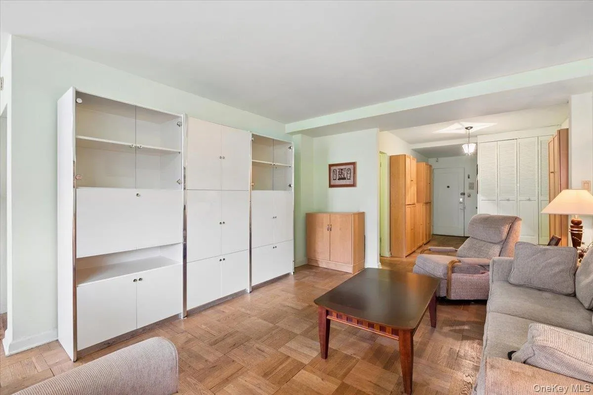 235 Garth Road, Eastchester, NY, 1 Bedroom Bedrooms, 3 Rooms Rooms,1 BathroomBathrooms,Residential,For Rent,Garth,0,1048752 235 Garth Road, Eastchester, NY, 1 Bedroom Bedrooms, 3 Rooms Rooms,1 BathroomBathrooms,Residential,For Rent,Garth,0,1048752