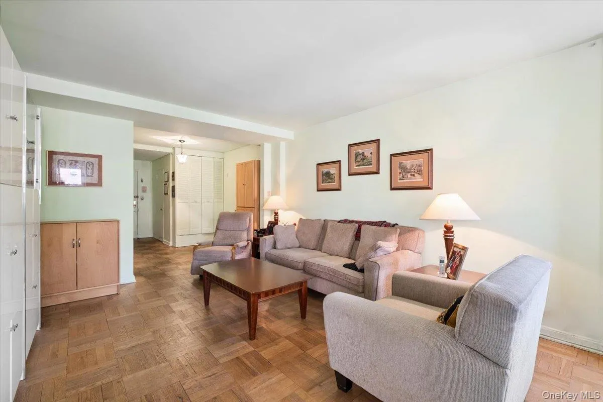 235 Garth Road, Eastchester, NY, 1 Bedroom Bedrooms, 3 Rooms Rooms,1 BathroomBathrooms,Residential,For Rent,Garth,0,1048752 235 Garth Road, Eastchester, NY, 1 Bedroom Bedrooms, 3 Rooms Rooms,1 BathroomBathrooms,Residential,For Rent,Garth,0,1048752