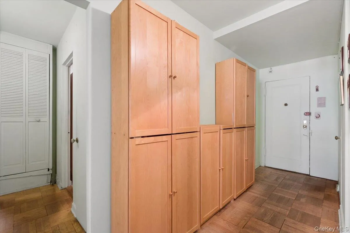 235 Garth Road, Eastchester, NY, 1 Bedroom Bedrooms, 3 Rooms Rooms,1 BathroomBathrooms,Residential,For Rent,Garth,0,1048752 235 Garth Road, Eastchester, NY, 1 Bedroom Bedrooms, 3 Rooms Rooms,1 BathroomBathrooms,Residential,For Rent,Garth,0,1048752