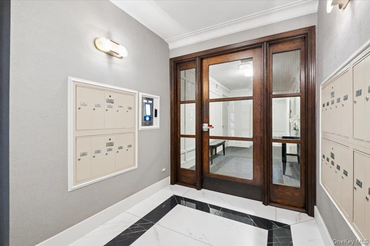235 Garth Road, Eastchester, NY, 1 Bedroom Bedrooms, 3 Rooms Rooms,1 BathroomBathrooms,Residential,For Rent,Garth,0,1048752 235 Garth Road, Eastchester, NY, 1 Bedroom Bedrooms, 3 Rooms Rooms,1 BathroomBathrooms,Residential,For Rent,Garth,0,1048752