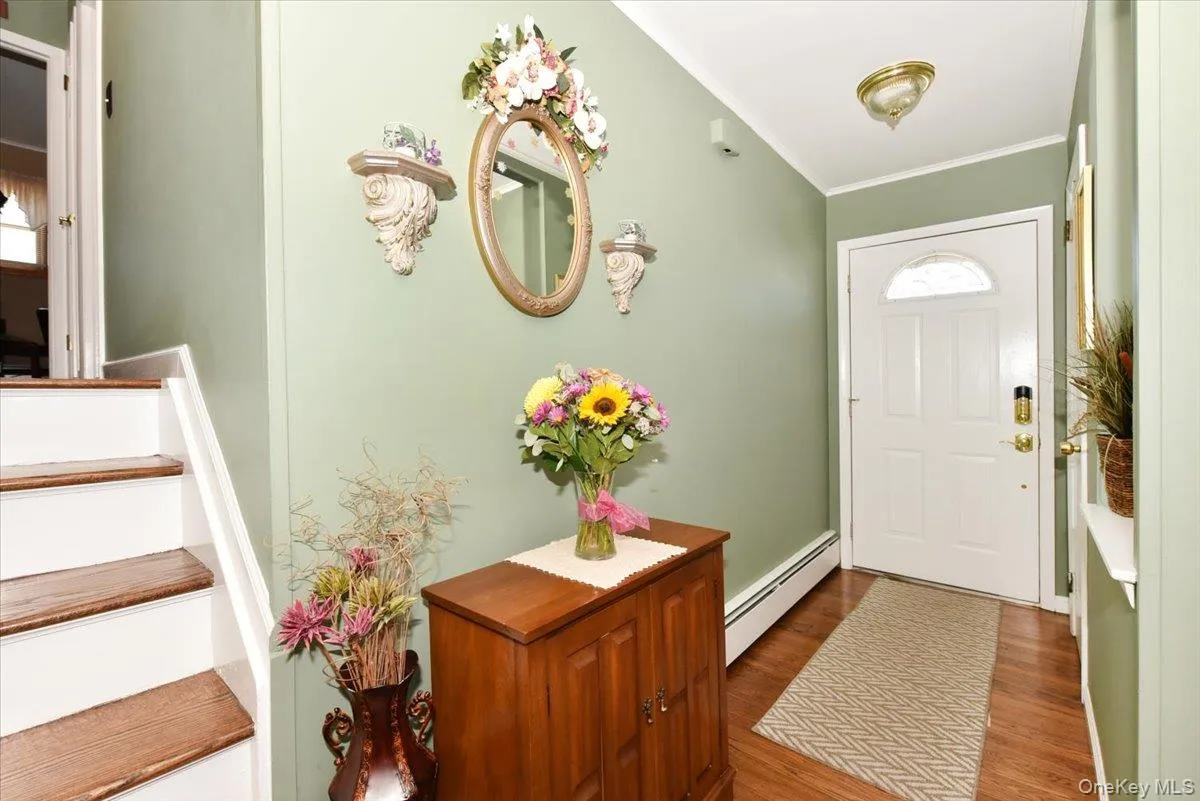 283 Gates Avenue, Babylon, NY, 3 Bedrooms Bedrooms, 7 Rooms Rooms,2 BathroomsBathrooms,Residential,For Rent,Gates,0,1048753 283 Gates Avenue, Babylon, NY, 3 Bedrooms Bedrooms, 7 Rooms Rooms,2 BathroomsBathrooms,Residential,For Rent,Gates,0,1048753