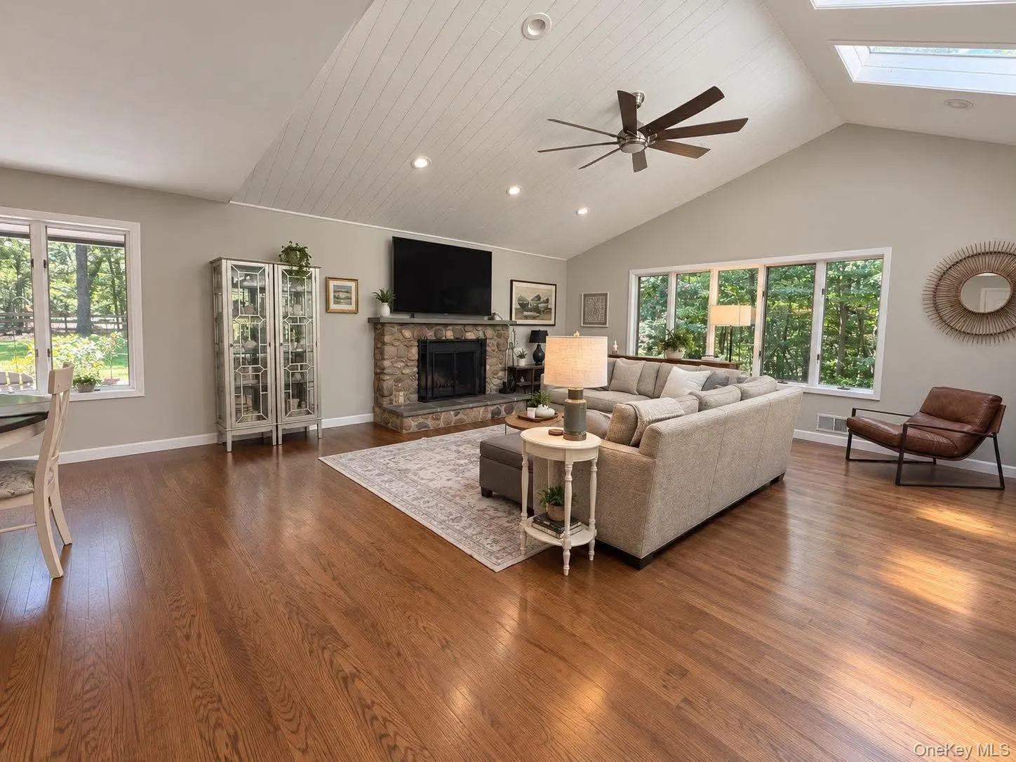 1 Pheasant Lane, Huntington, NY, 4 Bedrooms Bedrooms, 11 Rooms Rooms,3 BathroomsBathrooms,Residential,For Rent,Pheasant,0,1048756 1 Pheasant Lane, Huntington, NY, 4 Bedrooms Bedrooms, 11 Rooms Rooms,3 BathroomsBathrooms,Residential,For Rent,Pheasant,0,1048756