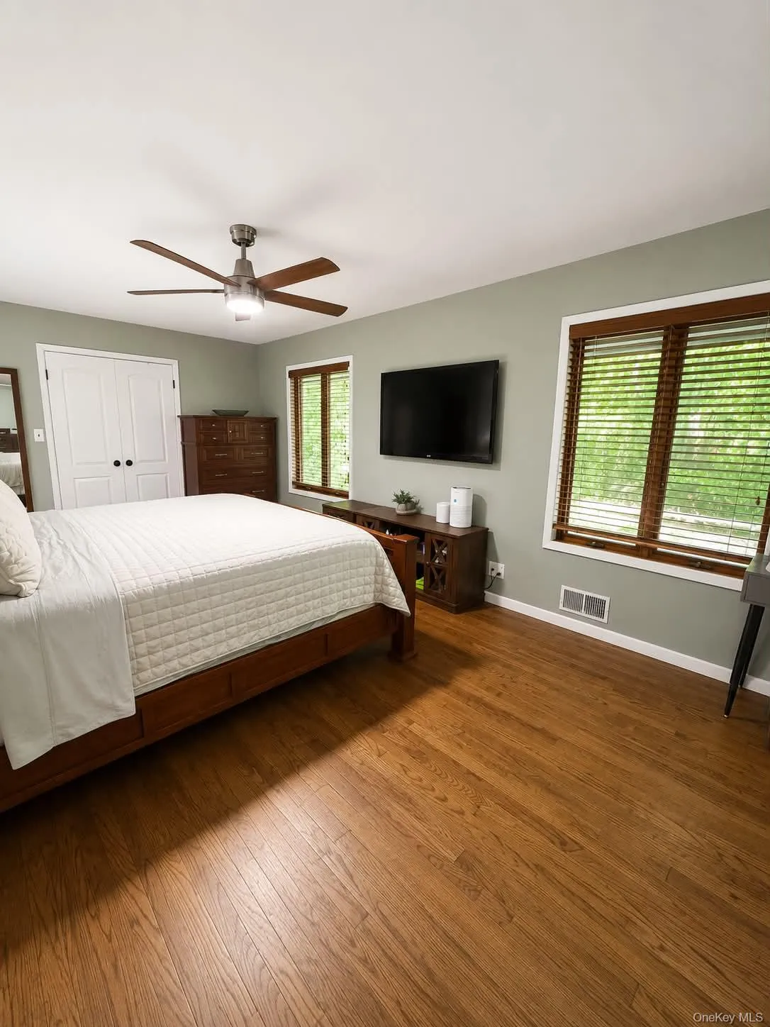 1 Pheasant Lane, Huntington, NY, 4 Bedrooms Bedrooms, 11 Rooms Rooms,3 BathroomsBathrooms,Residential,For Rent,Pheasant,0,1048756 1 Pheasant Lane, Huntington, NY, 4 Bedrooms Bedrooms, 11 Rooms Rooms,3 BathroomsBathrooms,Residential,For Rent,Pheasant,0,1048756