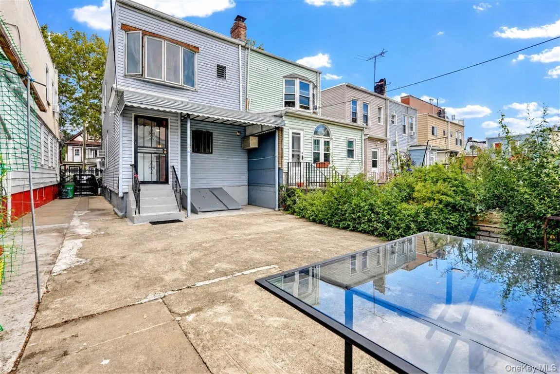 85-20 131st Street, New York, NY, 3 Bedrooms Bedrooms, 6 Rooms Rooms,2 BathroomsBathrooms,Residential,For Rent,131st,0,1048758 85-20 131st Street, New York, NY, 3 Bedrooms Bedrooms, 6 Rooms Rooms,2 BathroomsBathrooms,Residential,For Rent,131st,0,1048758