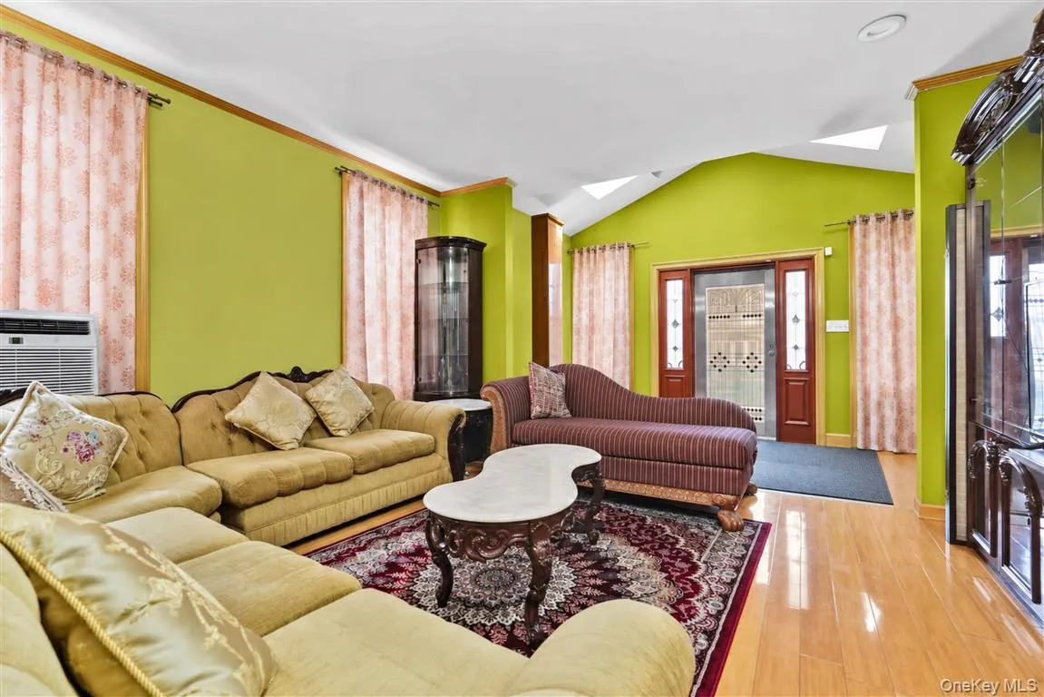 85-20 131st Street, New York, NY, 3 Bedrooms Bedrooms, 6 Rooms Rooms,2 BathroomsBathrooms,Residential,For Rent,131st,0,1048758 85-20 131st Street, New York, NY, 3 Bedrooms Bedrooms, 6 Rooms Rooms,2 BathroomsBathrooms,Residential,For Rent,131st,0,1048758