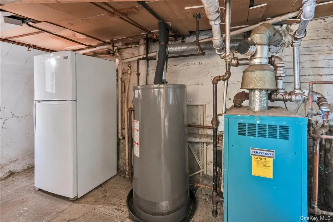 85-20 131st Street, New York, NY, 3 Bedrooms Bedrooms, 6 Rooms Rooms,2 BathroomsBathrooms,Residential,For Rent,131st,0,1048758 85-20 131st Street, New York, NY, 3 Bedrooms Bedrooms, 6 Rooms Rooms,2 BathroomsBathrooms,Residential,For Rent,131st,0,1048758