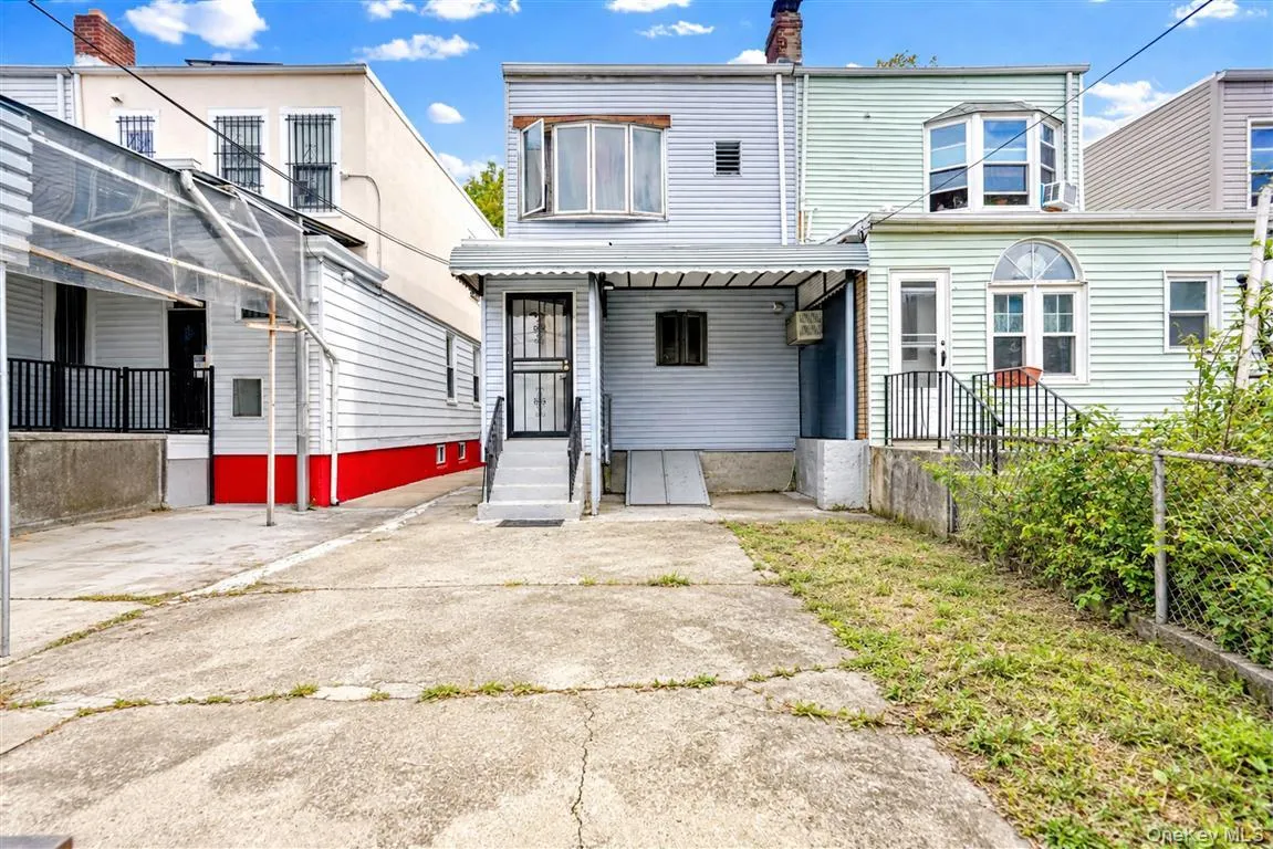 85-20 131st Street, New York, NY, 3 Bedrooms Bedrooms, 6 Rooms Rooms,2 BathroomsBathrooms,Residential,For Rent,131st,0,1048758 85-20 131st Street, New York, NY, 3 Bedrooms Bedrooms, 6 Rooms Rooms,2 BathroomsBathrooms,Residential,For Rent,131st,0,1048758