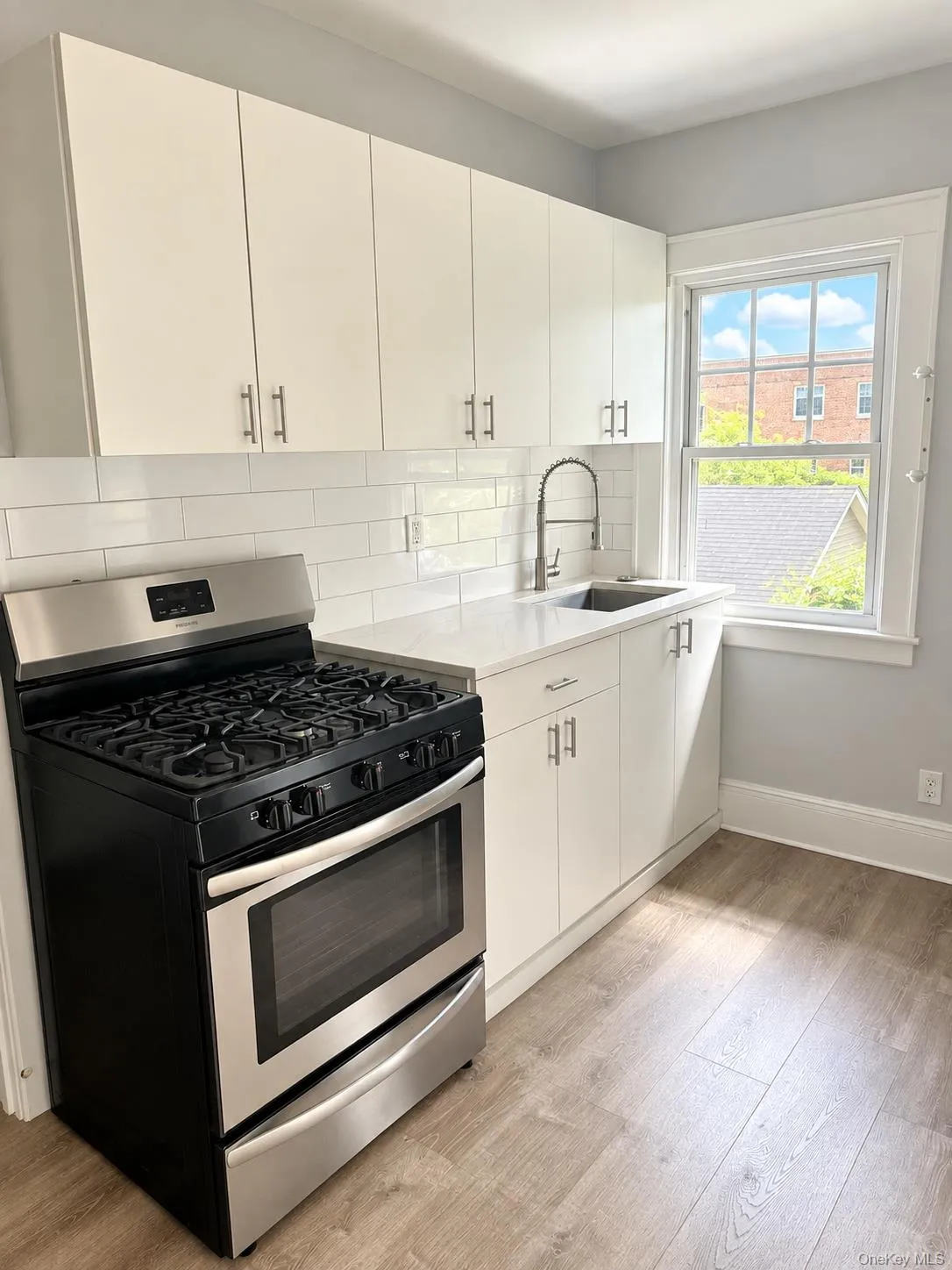 38 Carpenter Avenue, Hempstead, NY, 1 Bedroom Bedrooms, 3 Rooms Rooms,1 BathroomBathrooms,Residential Lease,For Rent,Carpenter,0,1048765 38 Carpenter Avenue, Hempstead, NY, 1 Bedroom Bedrooms, 3 Rooms Rooms,1 BathroomBathrooms,Residential Lease,For Rent,Carpenter,0,1048765