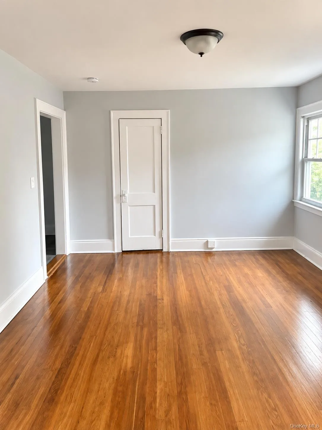 38 Carpenter Avenue, Hempstead, NY, 1 Bedroom Bedrooms, 3 Rooms Rooms,1 BathroomBathrooms,Residential Lease,For Rent,Carpenter,0,1048765 38 Carpenter Avenue, Hempstead, NY, 1 Bedroom Bedrooms, 3 Rooms Rooms,1 BathroomBathrooms,Residential Lease,For Rent,Carpenter,0,1048765