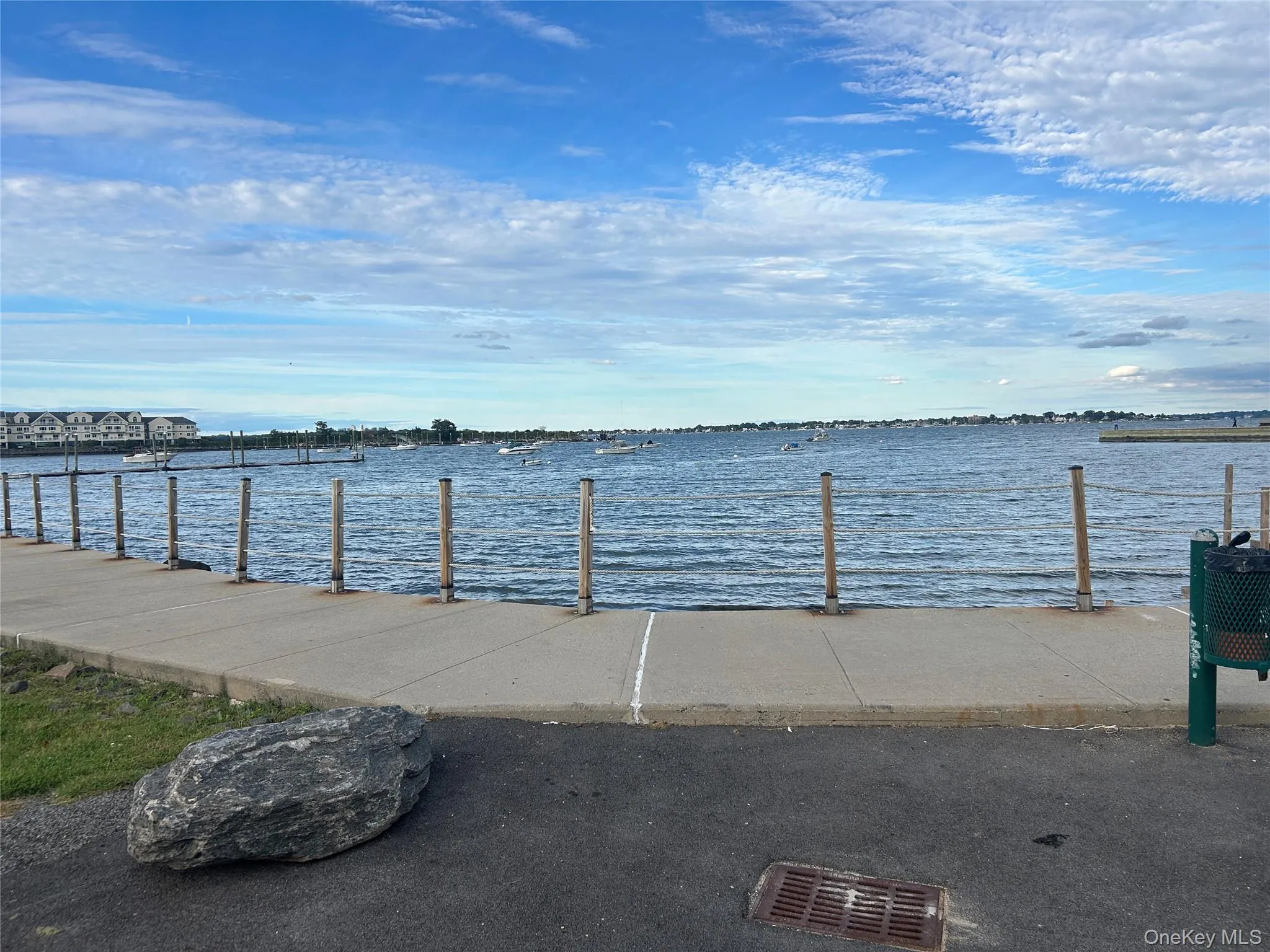 155D 1 Center Drive, New York, NY, 2 Bedrooms Bedrooms, 6 Rooms Rooms,1 BathroomBathrooms,Residential,For Rent,1 Center,0,1048766 155D 1 Center Drive, New York, NY, 2 Bedrooms Bedrooms, 6 Rooms Rooms,1 BathroomBathrooms,Residential,For Rent,1 Center,0,1048766