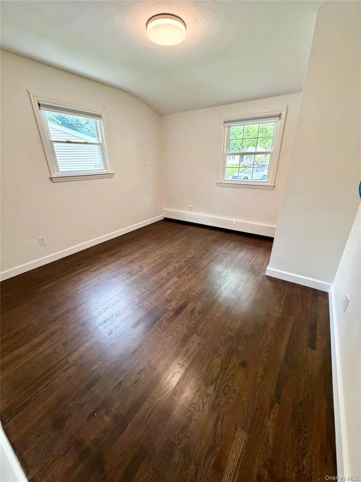 53 Longworth Avenue, Huntington, NY, 3 Bedrooms Bedrooms, 6 Rooms Rooms,1 BathroomBathrooms,Residential Lease,For Rent,Longworth,0,1048768 53 Longworth Avenue, Huntington, NY, 3 Bedrooms Bedrooms, 6 Rooms Rooms,1 BathroomBathrooms,Residential Lease,For Rent,Longworth,0,1048768