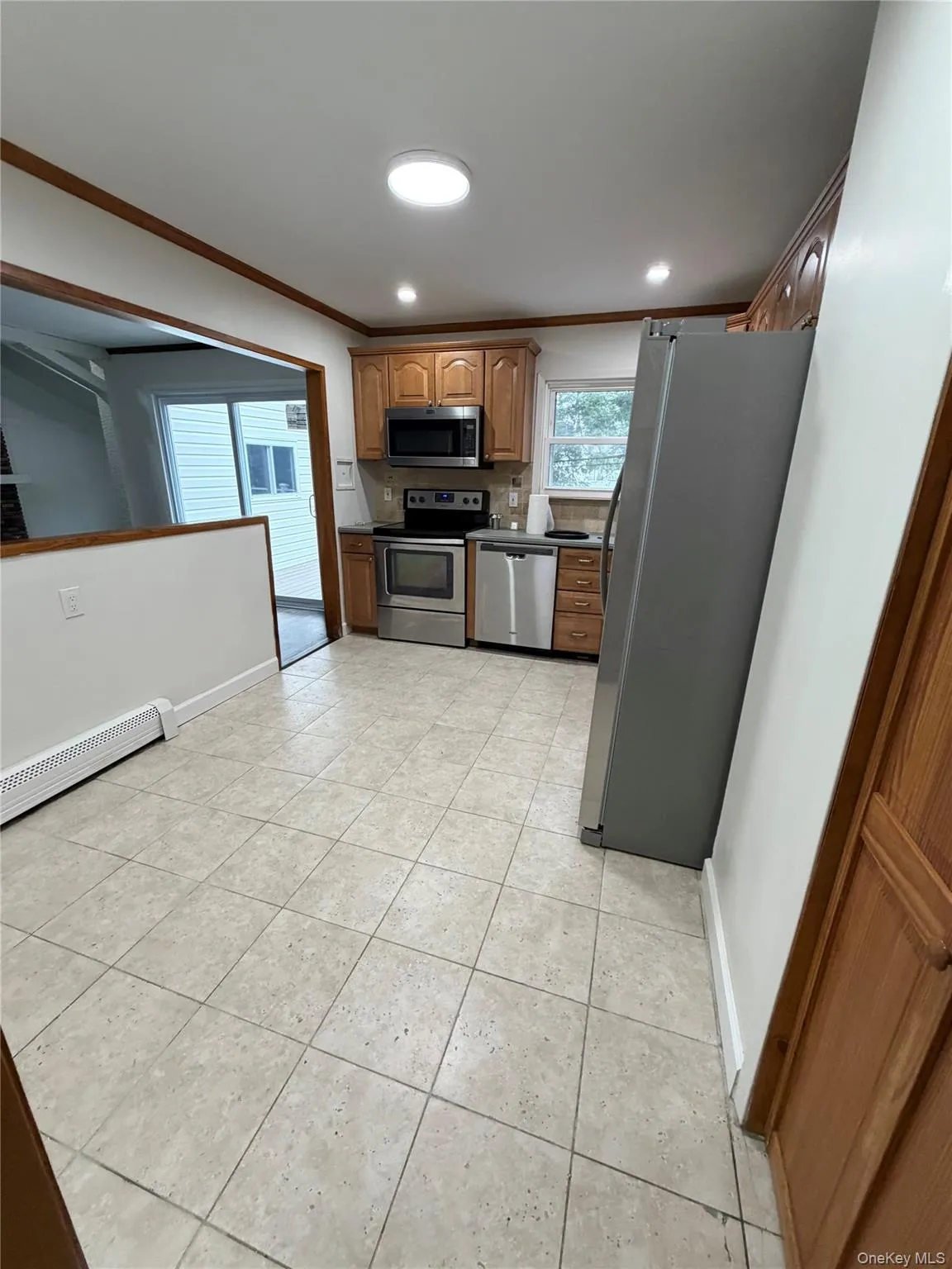 53 Longworth Avenue, Huntington, NY, 3 Bedrooms Bedrooms, 6 Rooms Rooms,1 BathroomBathrooms,Residential Lease,For Rent,Longworth,0,1048768 53 Longworth Avenue, Huntington, NY, 3 Bedrooms Bedrooms, 6 Rooms Rooms,1 BathroomBathrooms,Residential Lease,For Rent,Longworth,0,1048768