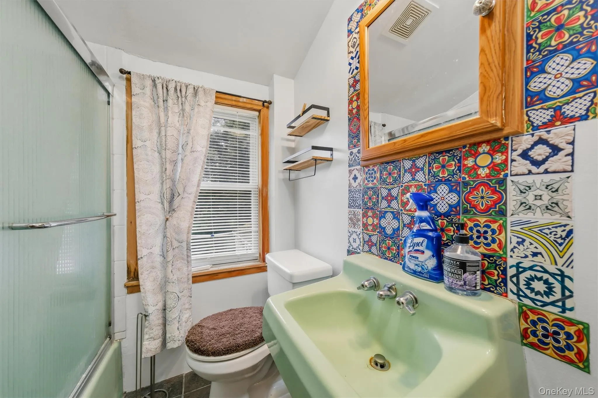 4 Garrett Place, Poughkeepsie, NY, 3 Bedrooms Bedrooms, 6 Rooms Rooms,2 BathroomsBathrooms,Residential,For Rent,Garrett,0,1048770 4 Garrett Place, Poughkeepsie, NY, 3 Bedrooms Bedrooms, 6 Rooms Rooms,2 BathroomsBathrooms,Residential,For Rent,Garrett,0,1048770
