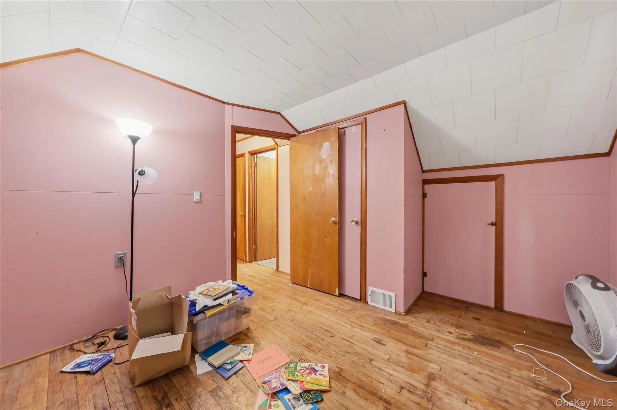 4 Garrett Place, Poughkeepsie, NY, 3 Bedrooms Bedrooms, 6 Rooms Rooms,2 BathroomsBathrooms,Residential,For Rent,Garrett,0,1048770 4 Garrett Place, Poughkeepsie, NY, 3 Bedrooms Bedrooms, 6 Rooms Rooms,2 BathroomsBathrooms,Residential,For Rent,Garrett,0,1048770