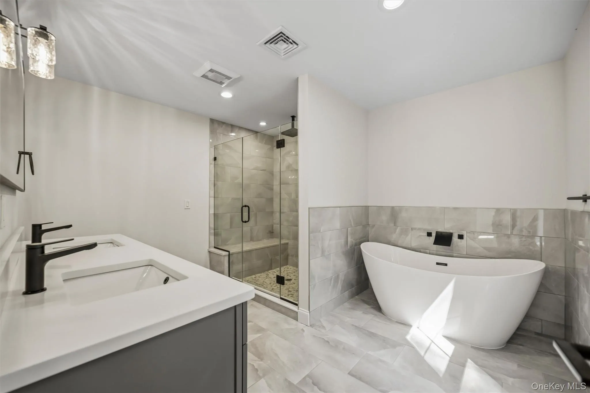 4 Cherry Hill Road, Cornwall, NY, 4 Bedrooms Bedrooms, 10 Rooms Rooms,2 BathroomsBathrooms,Residential,For Rent,Cherry Hill,0,1048771 4 Cherry Hill Road, Cornwall, NY, 4 Bedrooms Bedrooms, 10 Rooms Rooms,2 BathroomsBathrooms,Residential,For Rent,Cherry Hill,0,1048771