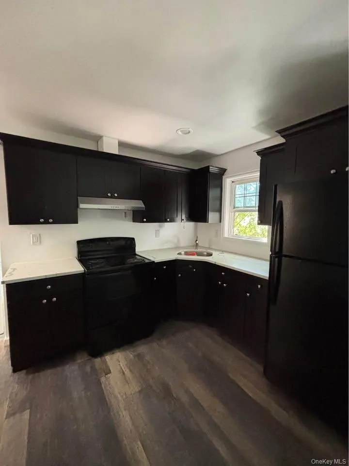 41 Amity Street, Brookhaven, NY, 1 Bedroom Bedrooms, 4 Room Rooms,1 BathroomBathrooms,Residential Lease,For Rent,Amity,0,1048784 41 Amity Street, Brookhaven, NY, 1 Bedroom Bedrooms, 4 Room Rooms,1 BathroomBathrooms,Residential Lease,For Rent,Amity,0,1048784