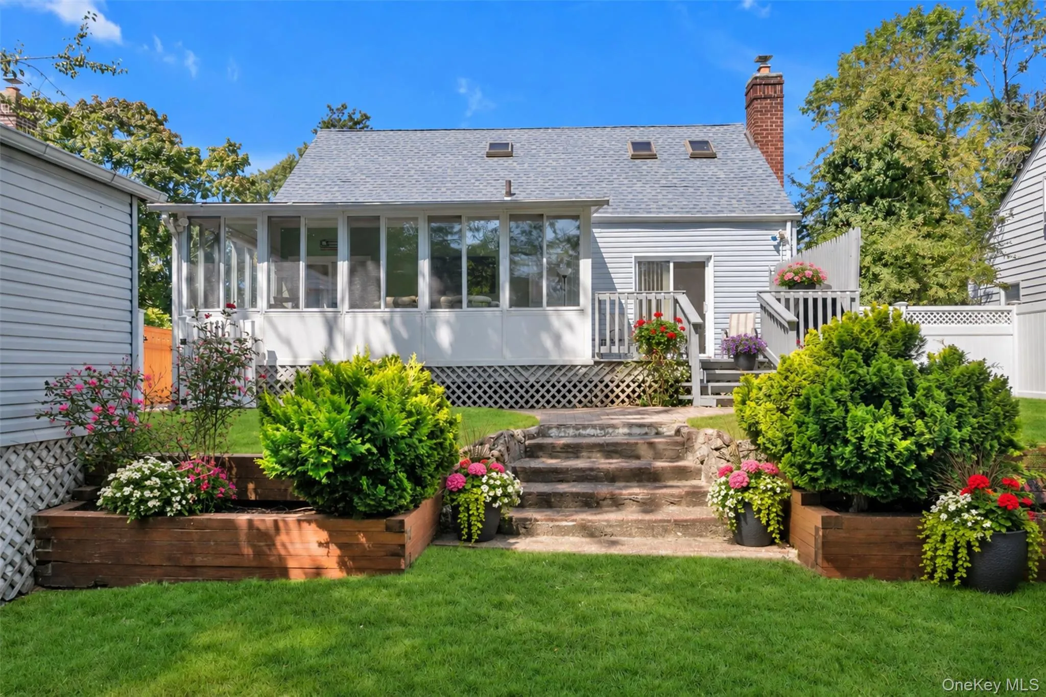 54 Sullivan Road, Oyster Bay, NY, 3 Bedrooms Bedrooms, 6 Rooms Rooms,3 BathroomsBathrooms,Residential,For Rent,Sullivan,0,1048788 54 Sullivan Road, Oyster Bay, NY, 3 Bedrooms Bedrooms, 6 Rooms Rooms,3 BathroomsBathrooms,Residential,For Rent,Sullivan,0,1048788
