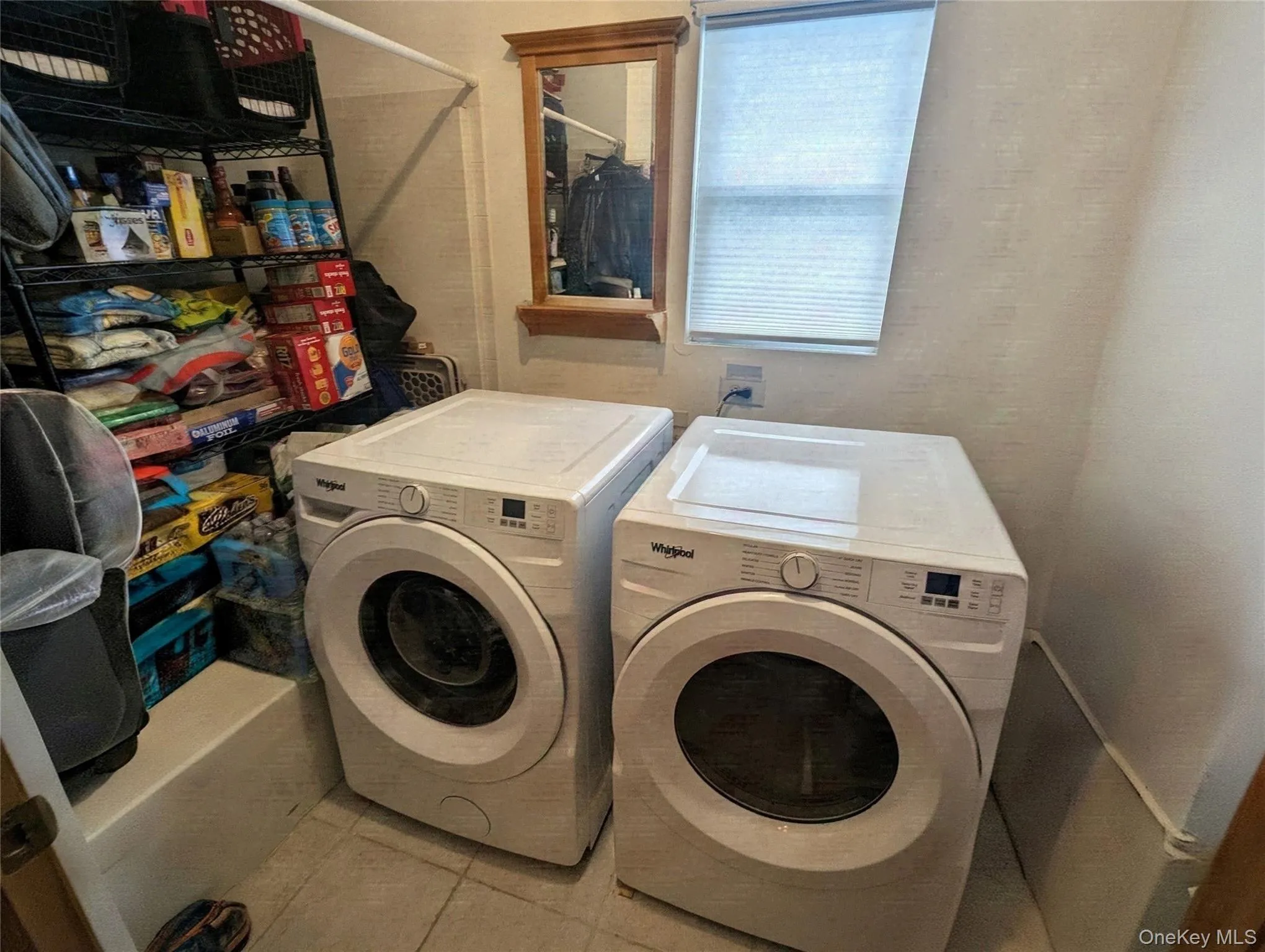 3287 Radio Drive, New York, NY, 3 Bedrooms Bedrooms, 6 Rooms Rooms,2 BathroomsBathrooms,Residential,For Rent,Radio,0,1048792 3287 Radio Drive, New York, NY, 3 Bedrooms Bedrooms, 6 Rooms Rooms,2 BathroomsBathrooms,Residential,For Rent,Radio,0,1048792