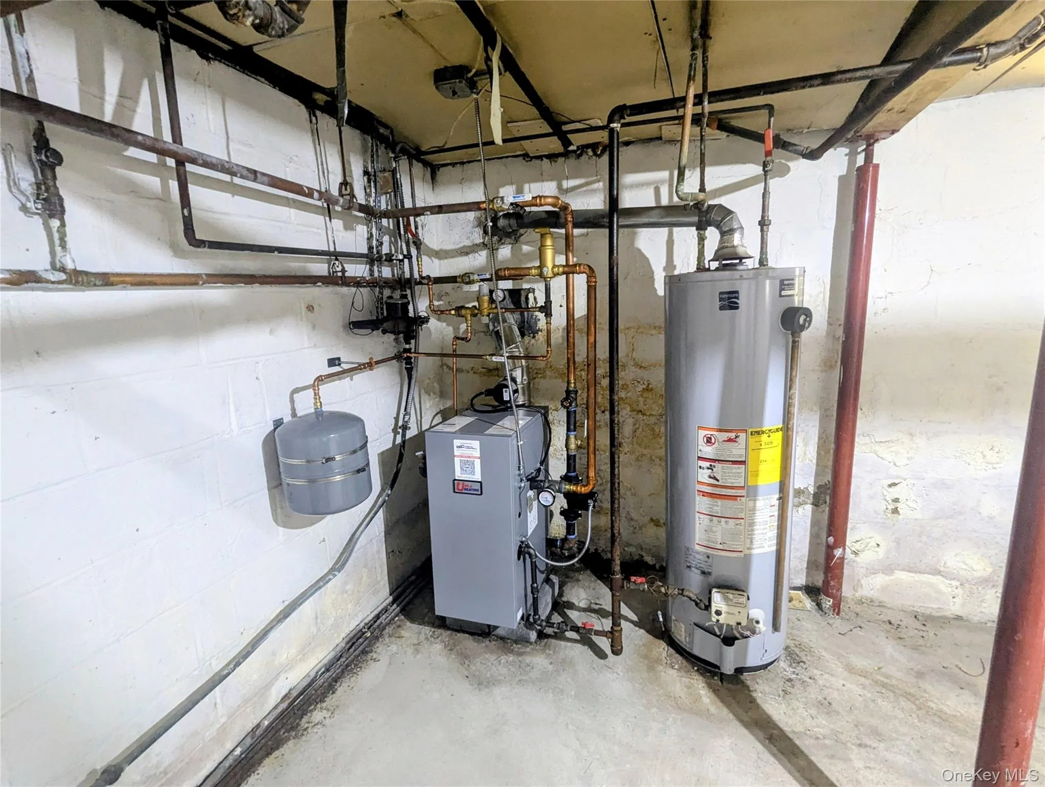 New Boiler just 6 mths old. New Boiler just 6 mths old.
