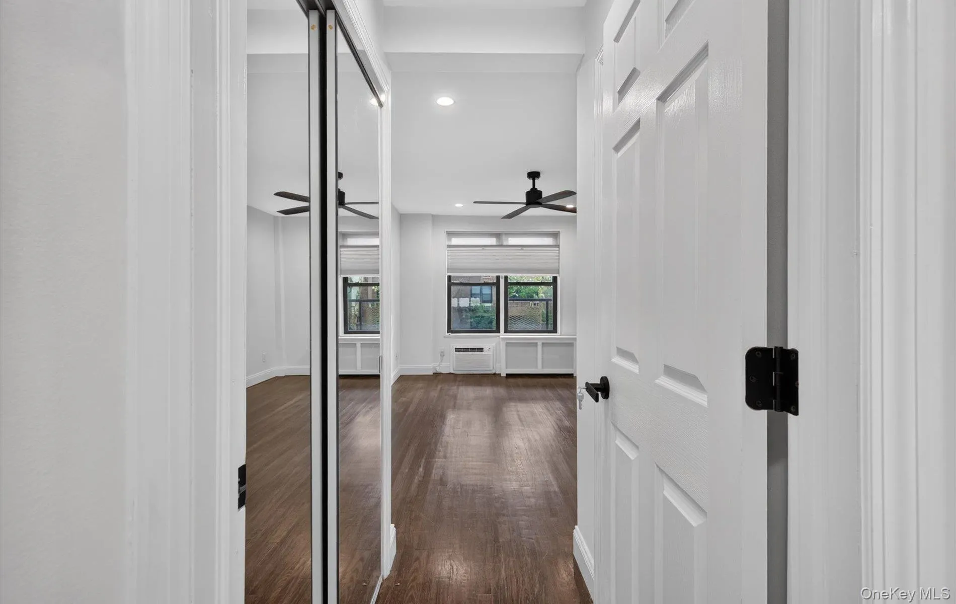 4 Birchwood Court, North Hempstead, NY, 1 Bedroom Bedrooms, 5 Rooms Rooms,1 BathroomBathrooms,Residential,For Rent,Birchwood,0,1048796 4 Birchwood Court, North Hempstead, NY, 1 Bedroom Bedrooms, 5 Rooms Rooms,1 BathroomBathrooms,Residential,For Rent,Birchwood,0,1048796