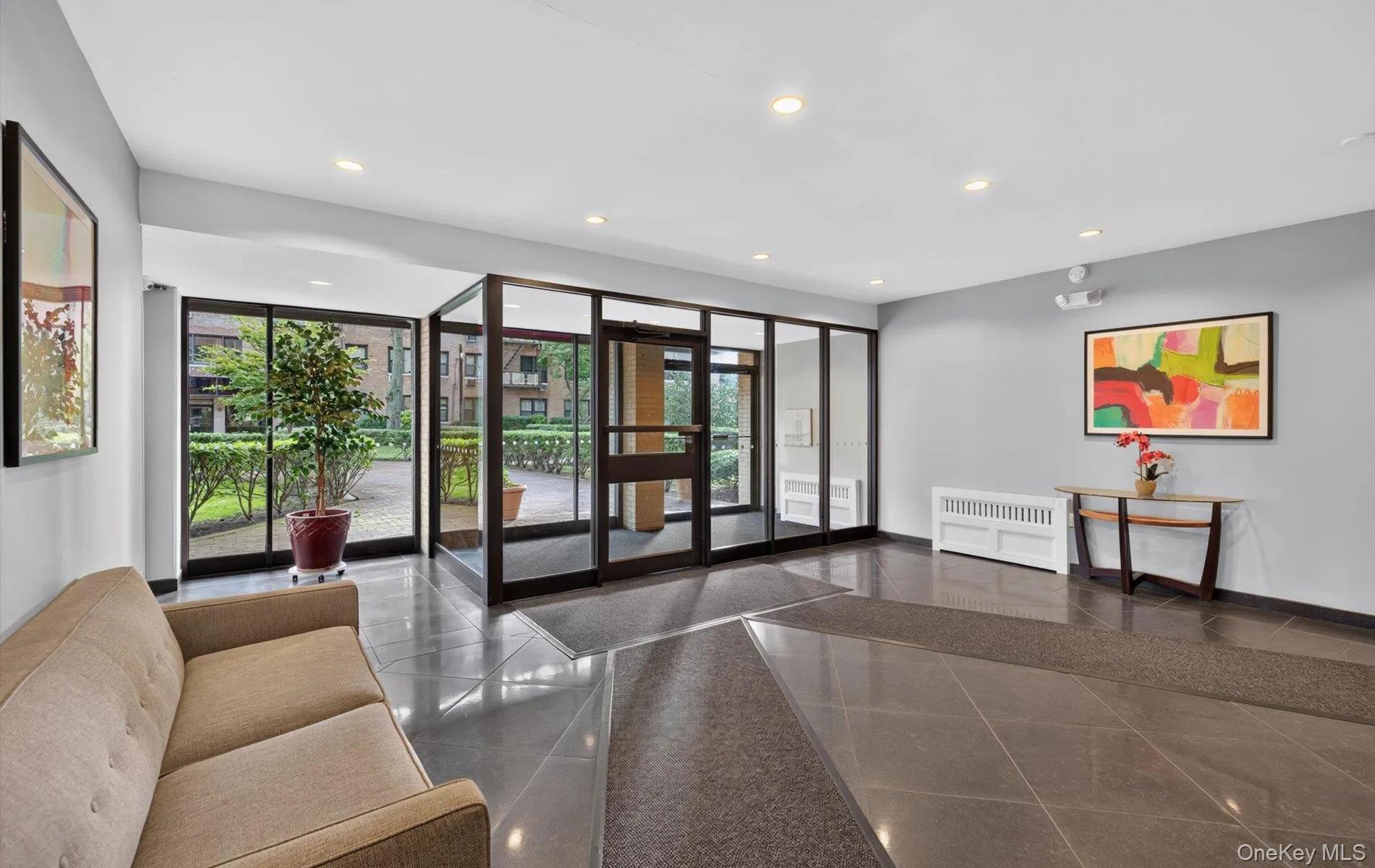 4 Birchwood Court, North Hempstead, NY, 1 Bedroom Bedrooms, 5 Rooms Rooms,1 BathroomBathrooms,Residential,For Rent,Birchwood,0,1048796 4 Birchwood Court, North Hempstead, NY, 1 Bedroom Bedrooms, 5 Rooms Rooms,1 BathroomBathrooms,Residential,For Rent,Birchwood,0,1048796