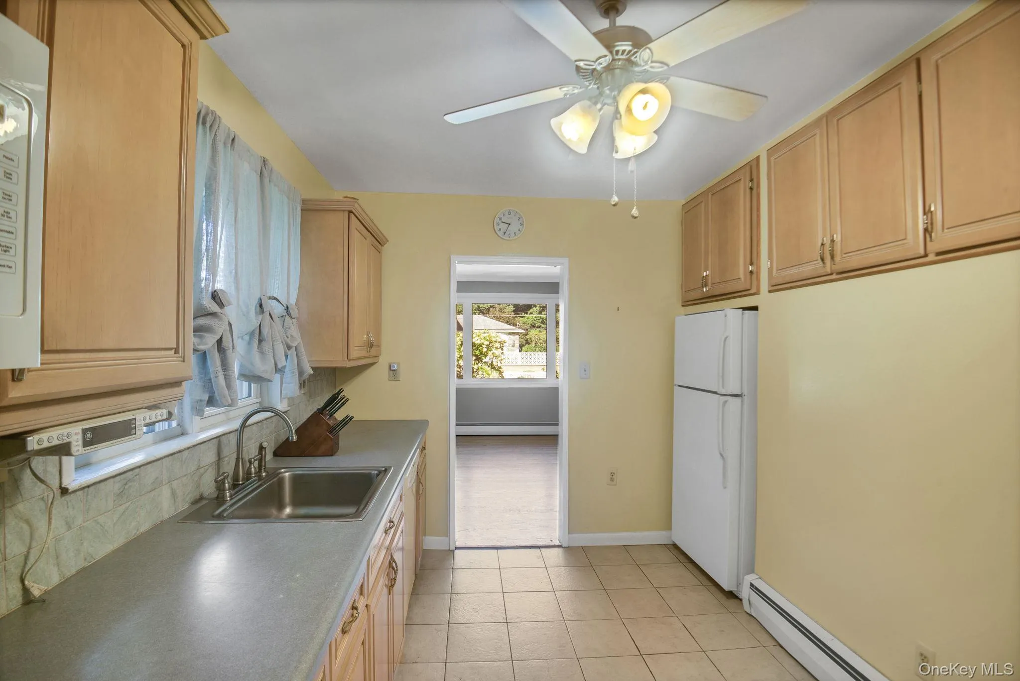6 Arbutus Street, Putnam Valley, NY, 3 Bedrooms Bedrooms, 11 Rooms Rooms,2 BathroomsBathrooms,Residential,For Rent,Arbutus,0,1048801 6 Arbutus Street, Putnam Valley, NY, 3 Bedrooms Bedrooms, 11 Rooms Rooms,2 BathroomsBathrooms,Residential,For Rent,Arbutus,0,1048801