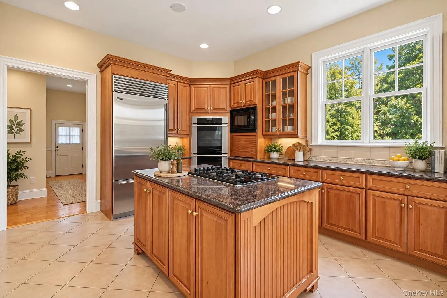 Well appointed chef's kitchen with stainless appliances and gas cooktop. Well appointed chef's kitchen with stainless appliances and gas cooktop.