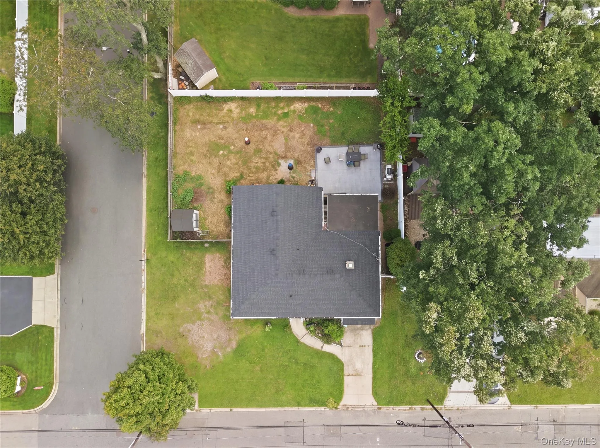 222 Jerusalem Avenue, Oyster Bay, NY, 4 Bedrooms Bedrooms, 9 Rooms Rooms,1 BathroomBathrooms,Residential,For Rent,Jerusalem,0,1048809 222 Jerusalem Avenue, Oyster Bay, NY, 4 Bedrooms Bedrooms, 9 Rooms Rooms,1 BathroomBathrooms,Residential,For Rent,Jerusalem,0,1048809