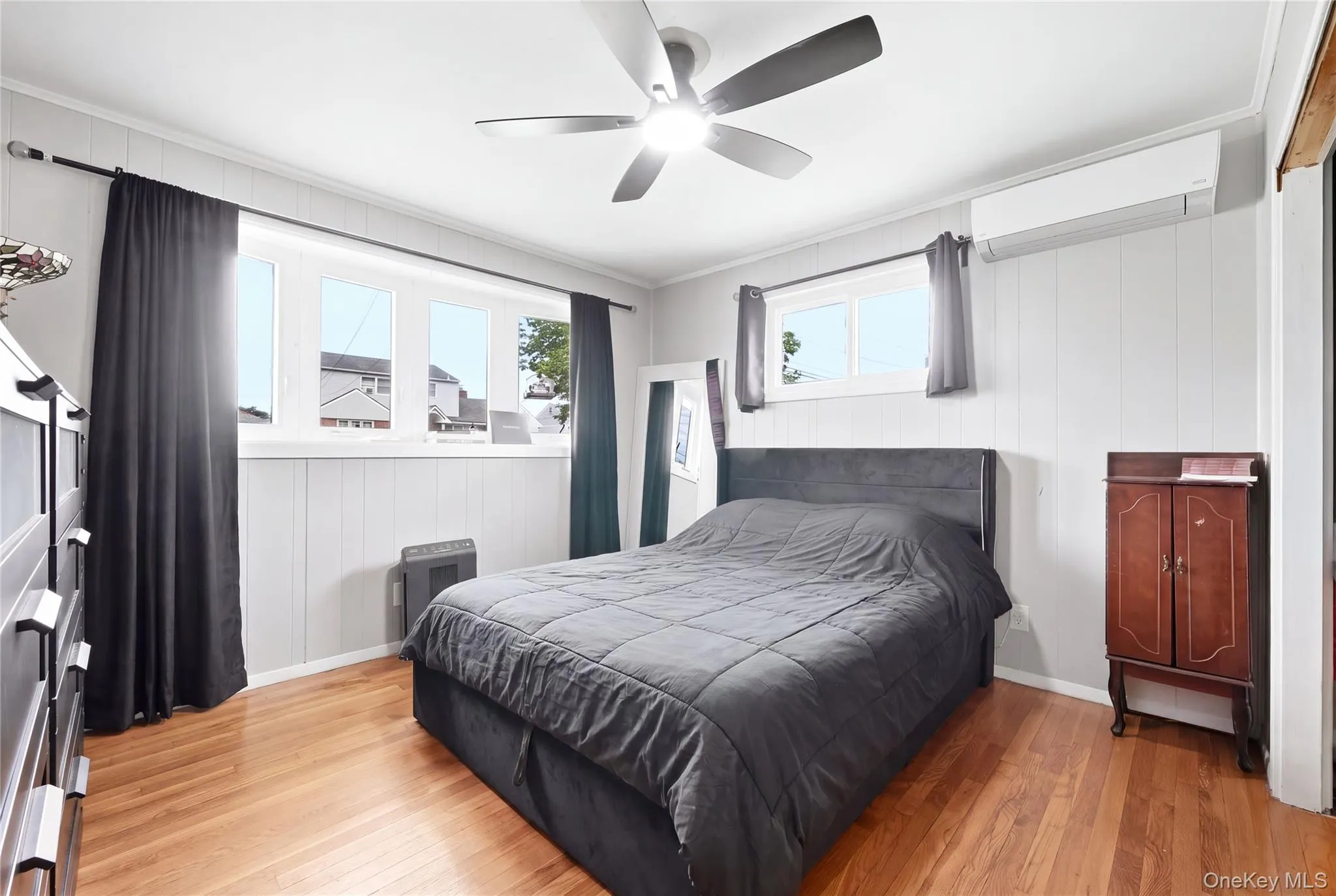 222 Jerusalem Avenue, Oyster Bay, NY, 4 Bedrooms Bedrooms, 9 Rooms Rooms,1 BathroomBathrooms,Residential,For Rent,Jerusalem,0,1048809 222 Jerusalem Avenue, Oyster Bay, NY, 4 Bedrooms Bedrooms, 9 Rooms Rooms,1 BathroomBathrooms,Residential,For Rent,Jerusalem,0,1048809