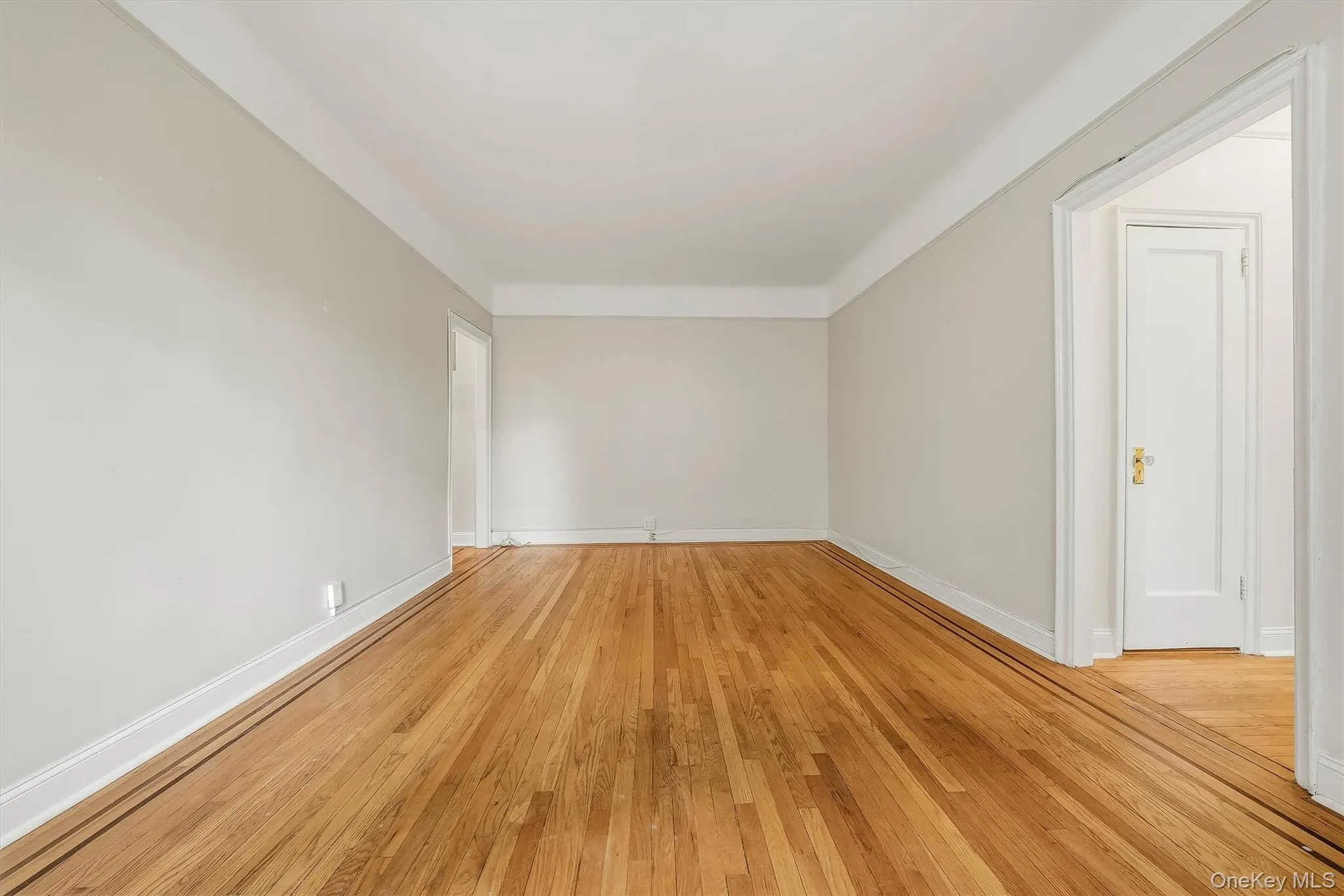 43 Calton Road, New Rochelle, NY, 1 Bedroom Bedrooms, 3 Rooms Rooms,1 BathroomBathrooms,Residential,For Rent,Calton,0,1048818 43 Calton Road, New Rochelle, NY, 1 Bedroom Bedrooms, 3 Rooms Rooms,1 BathroomBathrooms,Residential,For Rent,Calton,0,1048818