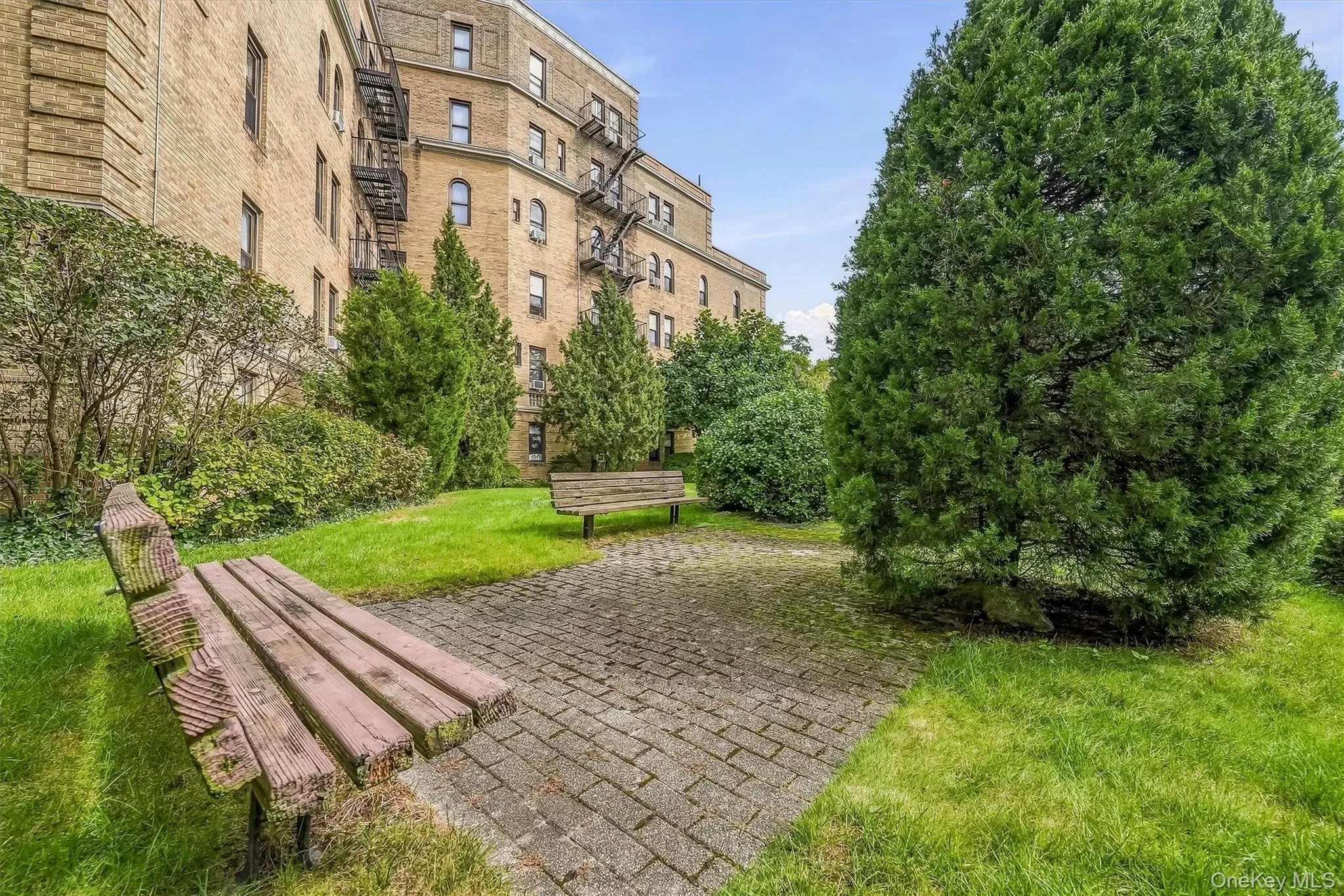 43 Calton Road, New Rochelle, NY, 1 Bedroom Bedrooms, 3 Rooms Rooms,1 BathroomBathrooms,Residential,For Rent,Calton,0,1048818 43 Calton Road, New Rochelle, NY, 1 Bedroom Bedrooms, 3 Rooms Rooms,1 BathroomBathrooms,Residential,For Rent,Calton,0,1048818