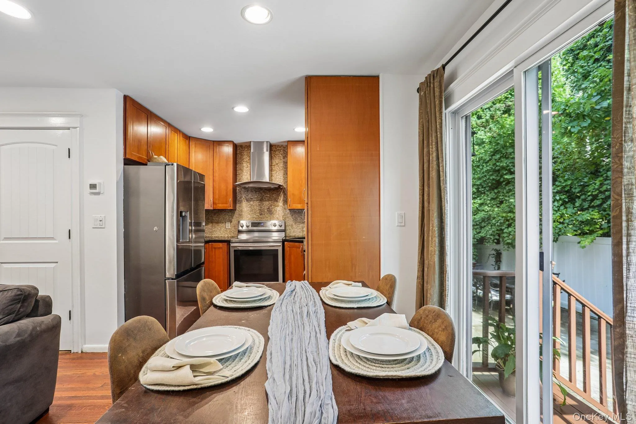 1 Brentwood Drive, Mount Pleasant, NY, 3 Bedrooms Bedrooms, 5 Rooms Rooms,1 BathroomBathrooms,Residential,For Rent,Brentwood,0,1048822 1 Brentwood Drive, Mount Pleasant, NY, 3 Bedrooms Bedrooms, 5 Rooms Rooms,1 BathroomBathrooms,Residential,For Rent,Brentwood,0,1048822