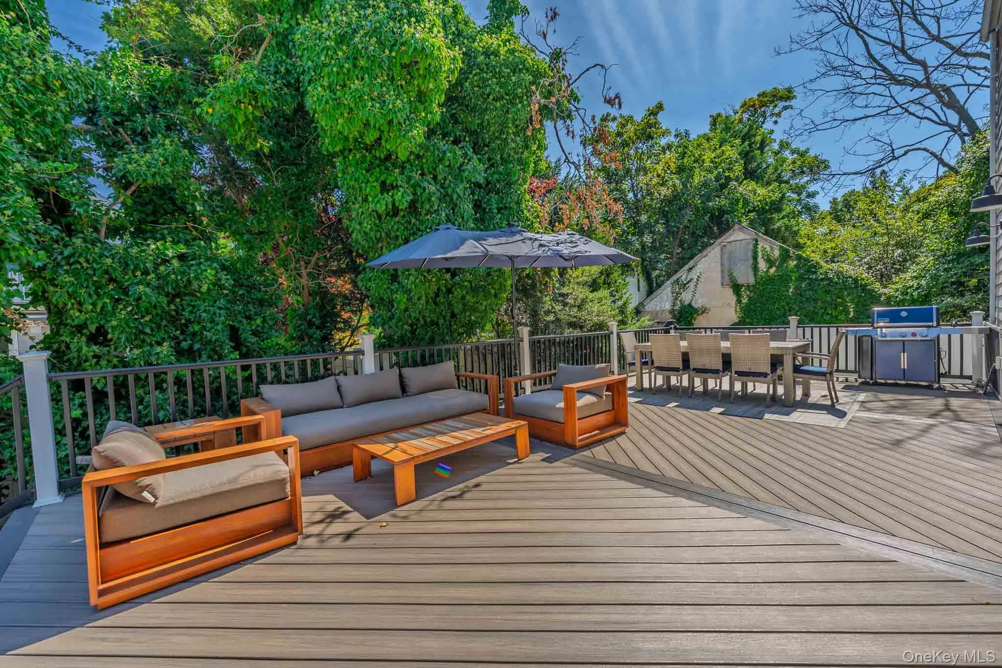2 Ike Place, Hempstead, NY, 4 Bedrooms Bedrooms, 11 Rooms Rooms,3 BathroomsBathrooms,Residential,For Rent,Ike,0,1048827 2 Ike Place, Hempstead, NY, 4 Bedrooms Bedrooms, 11 Rooms Rooms,3 BathroomsBathrooms,Residential,For Rent,Ike,0,1048827