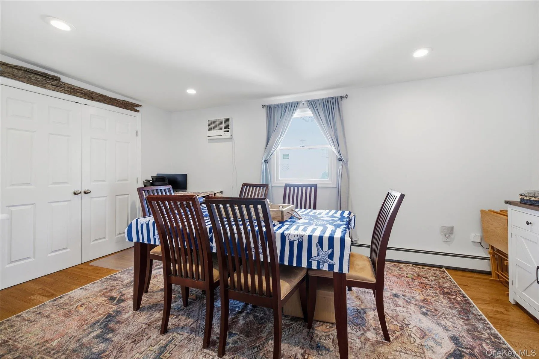 129 Arlyn Drive, Oyster Bay, NY, 5 Bedrooms Bedrooms, 9 Rooms Rooms,2 BathroomsBathrooms,Residential,For Rent,Arlyn,0,1048828 129 Arlyn Drive, Oyster Bay, NY, 5 Bedrooms Bedrooms, 9 Rooms Rooms,2 BathroomsBathrooms,Residential,For Rent,Arlyn,0,1048828