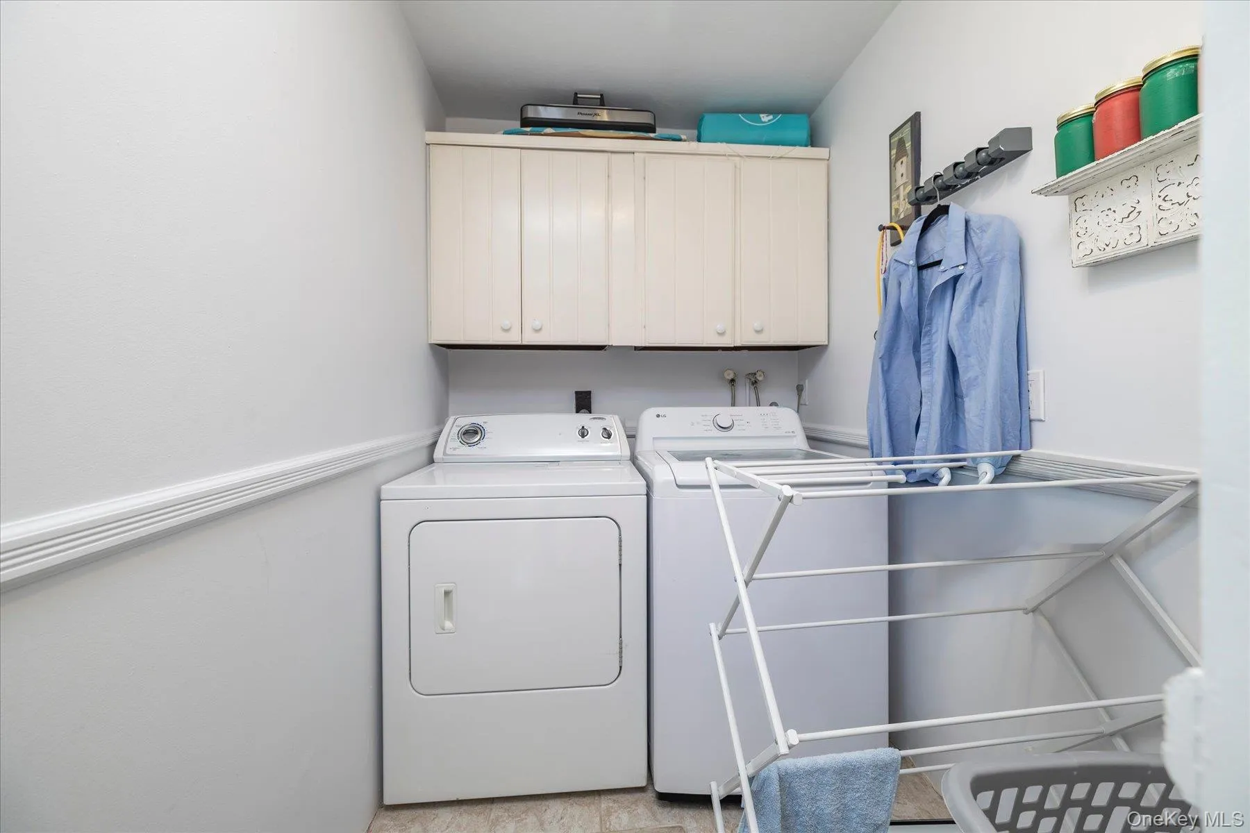 129 Arlyn Drive, Oyster Bay, NY, 5 Bedrooms Bedrooms, 9 Rooms Rooms,2 BathroomsBathrooms,Residential,For Rent,Arlyn,0,1048828 129 Arlyn Drive, Oyster Bay, NY, 5 Bedrooms Bedrooms, 9 Rooms Rooms,2 BathroomsBathrooms,Residential,For Rent,Arlyn,0,1048828