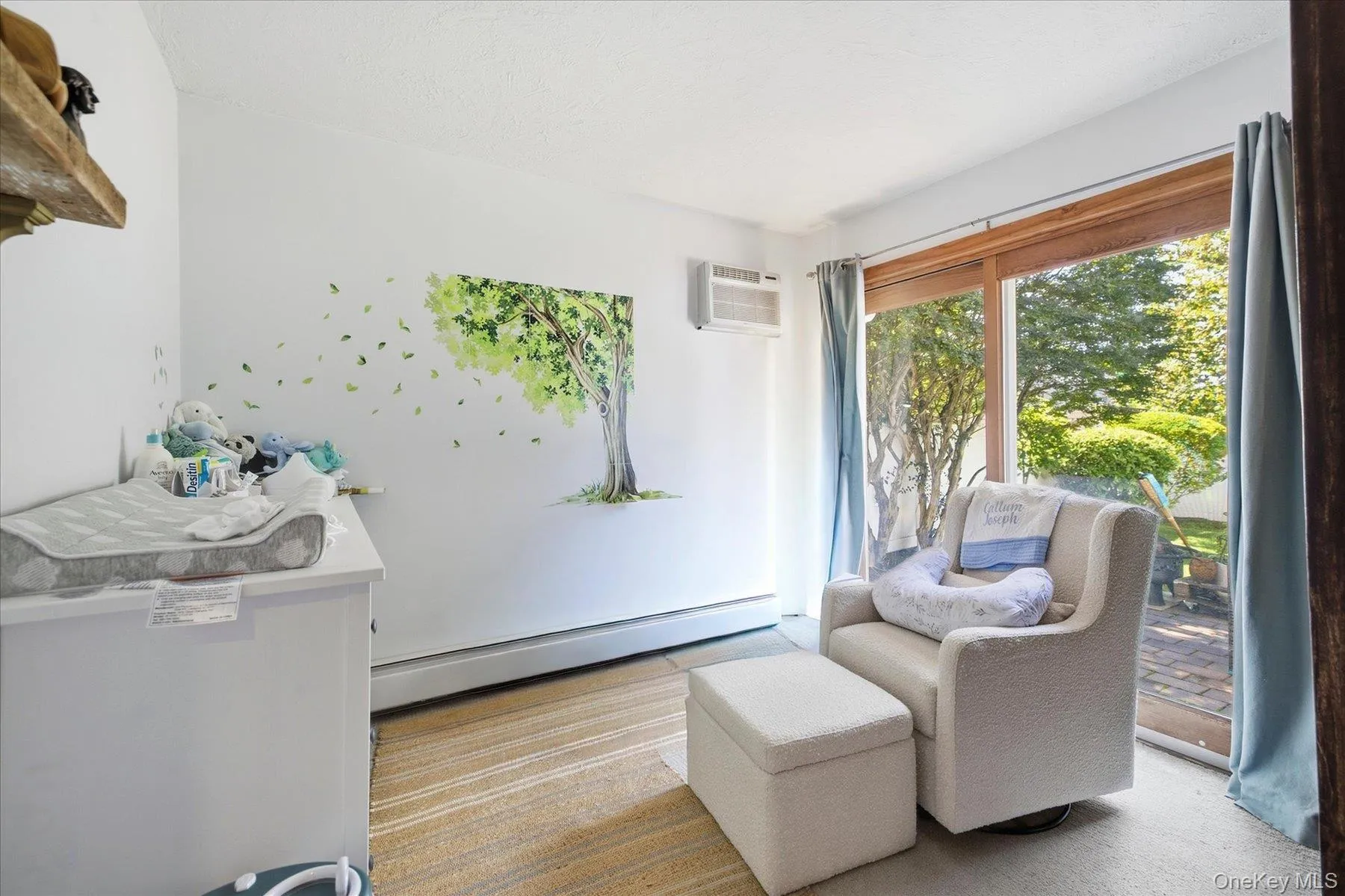 129 Arlyn Drive, Oyster Bay, NY, 5 Bedrooms Bedrooms, 9 Rooms Rooms,2 BathroomsBathrooms,Residential,For Rent,Arlyn,0,1048828 129 Arlyn Drive, Oyster Bay, NY, 5 Bedrooms Bedrooms, 9 Rooms Rooms,2 BathroomsBathrooms,Residential,For Rent,Arlyn,0,1048828