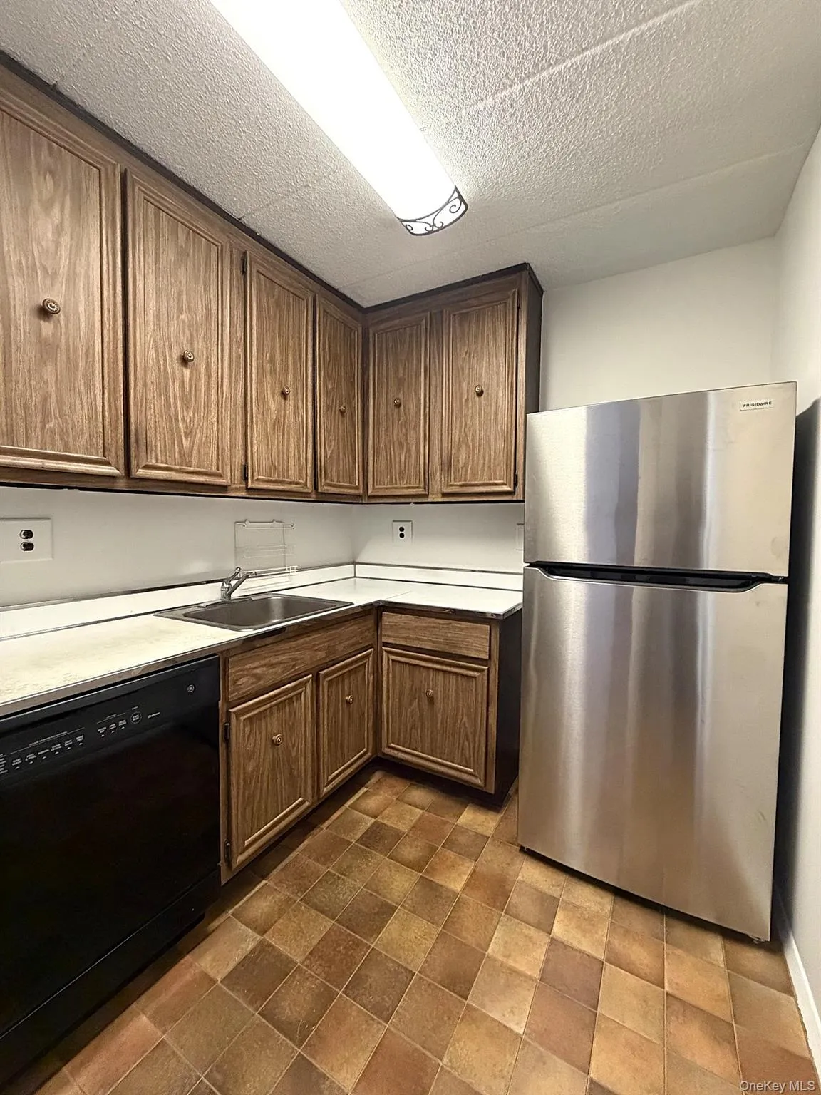 1085 Warburton Avenue, Yonkers, NY, 1 Bedroom Bedrooms, 3 Rooms Rooms,1 BathroomBathrooms,Residential,For Rent,Warburton,0,1048829 1085 Warburton Avenue, Yonkers, NY, 1 Bedroom Bedrooms, 3 Rooms Rooms,1 BathroomBathrooms,Residential,For Rent,Warburton,0,1048829