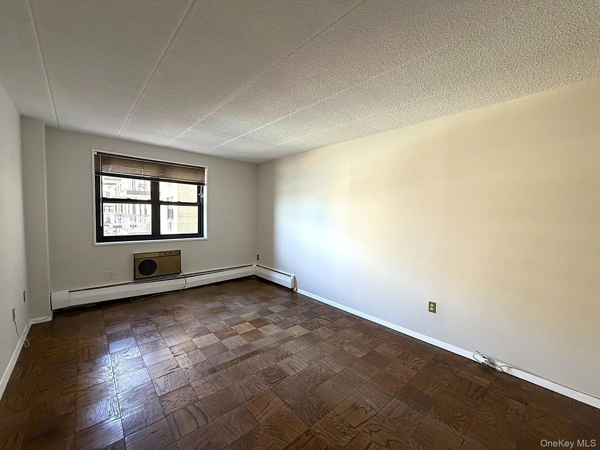 1085 Warburton Avenue, Yonkers, NY, 1 Bedroom Bedrooms, 3 Rooms Rooms,1 BathroomBathrooms,Residential,For Rent,Warburton,0,1048829 1085 Warburton Avenue, Yonkers, NY, 1 Bedroom Bedrooms, 3 Rooms Rooms,1 BathroomBathrooms,Residential,For Rent,Warburton,0,1048829